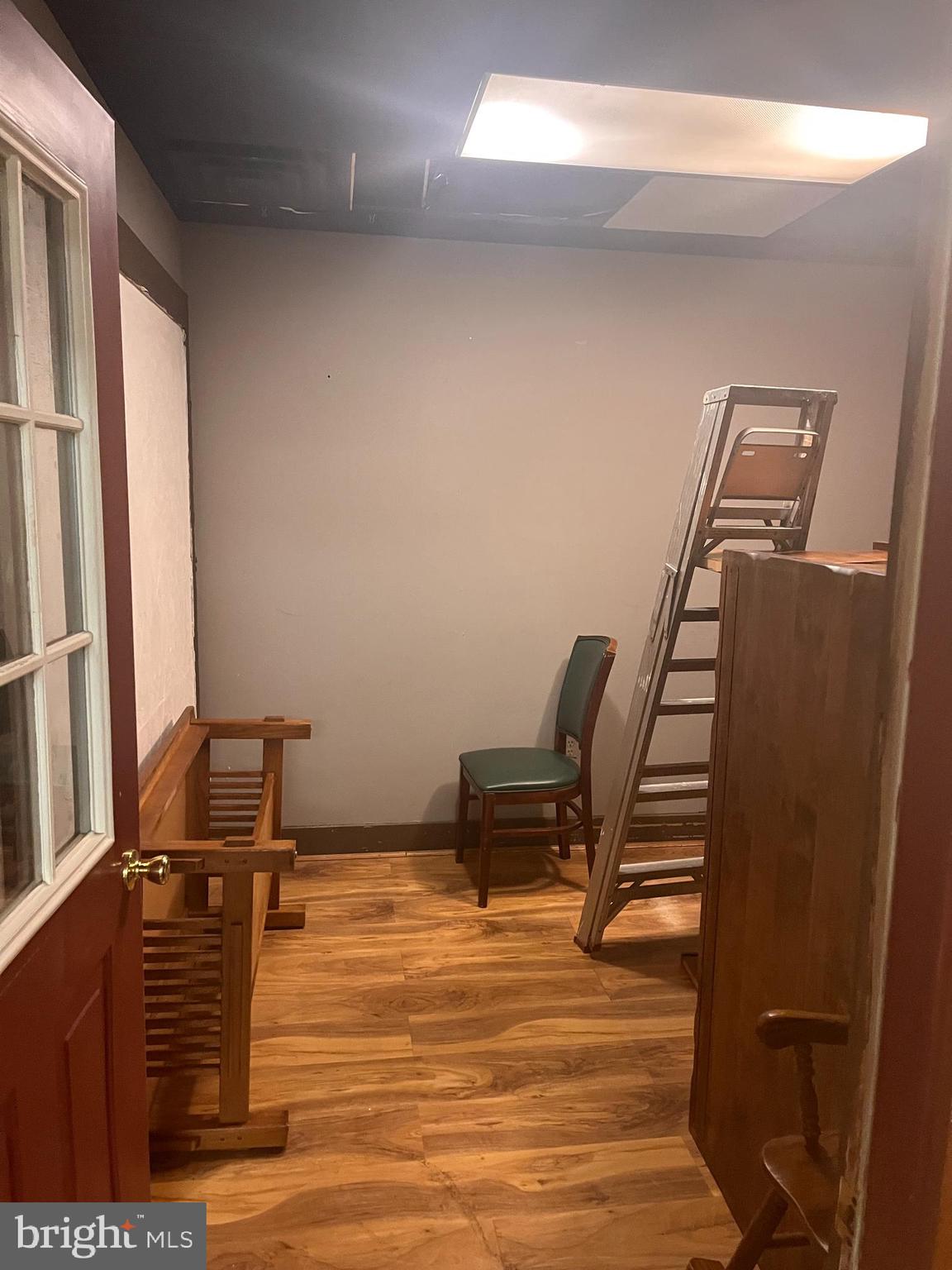 130 W. KING STREET 301