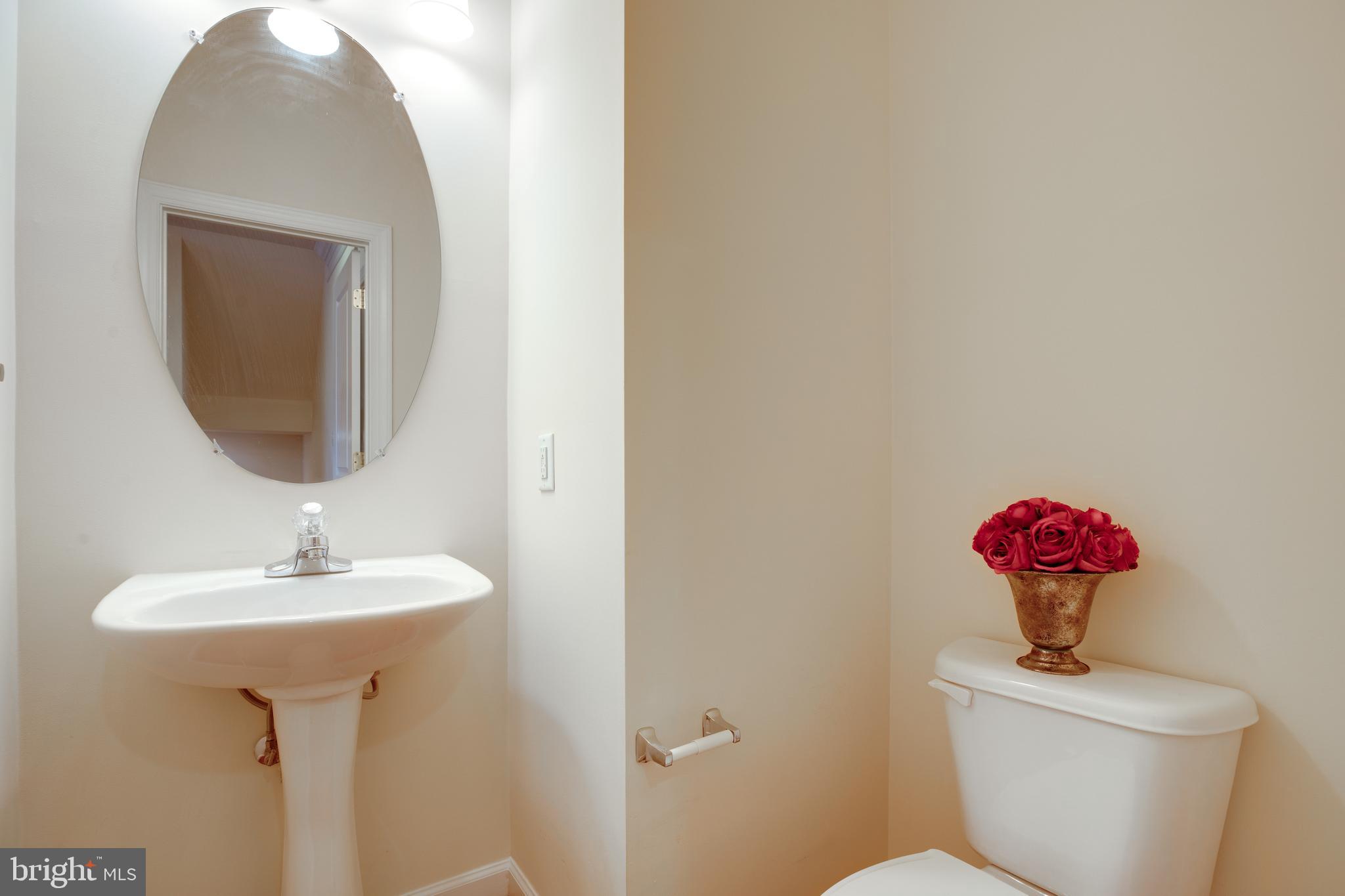 MEADOWS AT MORRIS FARM - Residential Lease