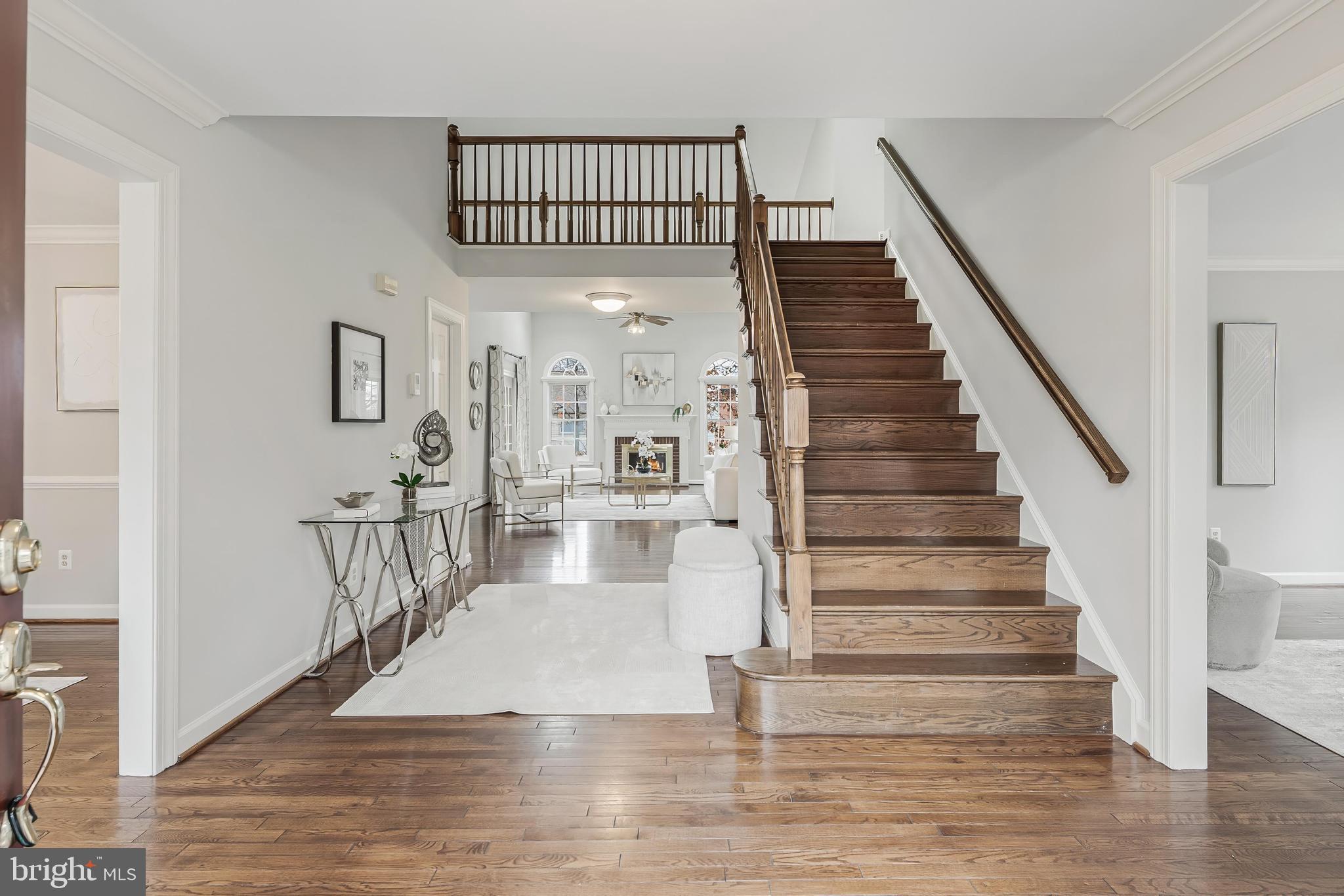 4715 LEWIS WOODS COURT