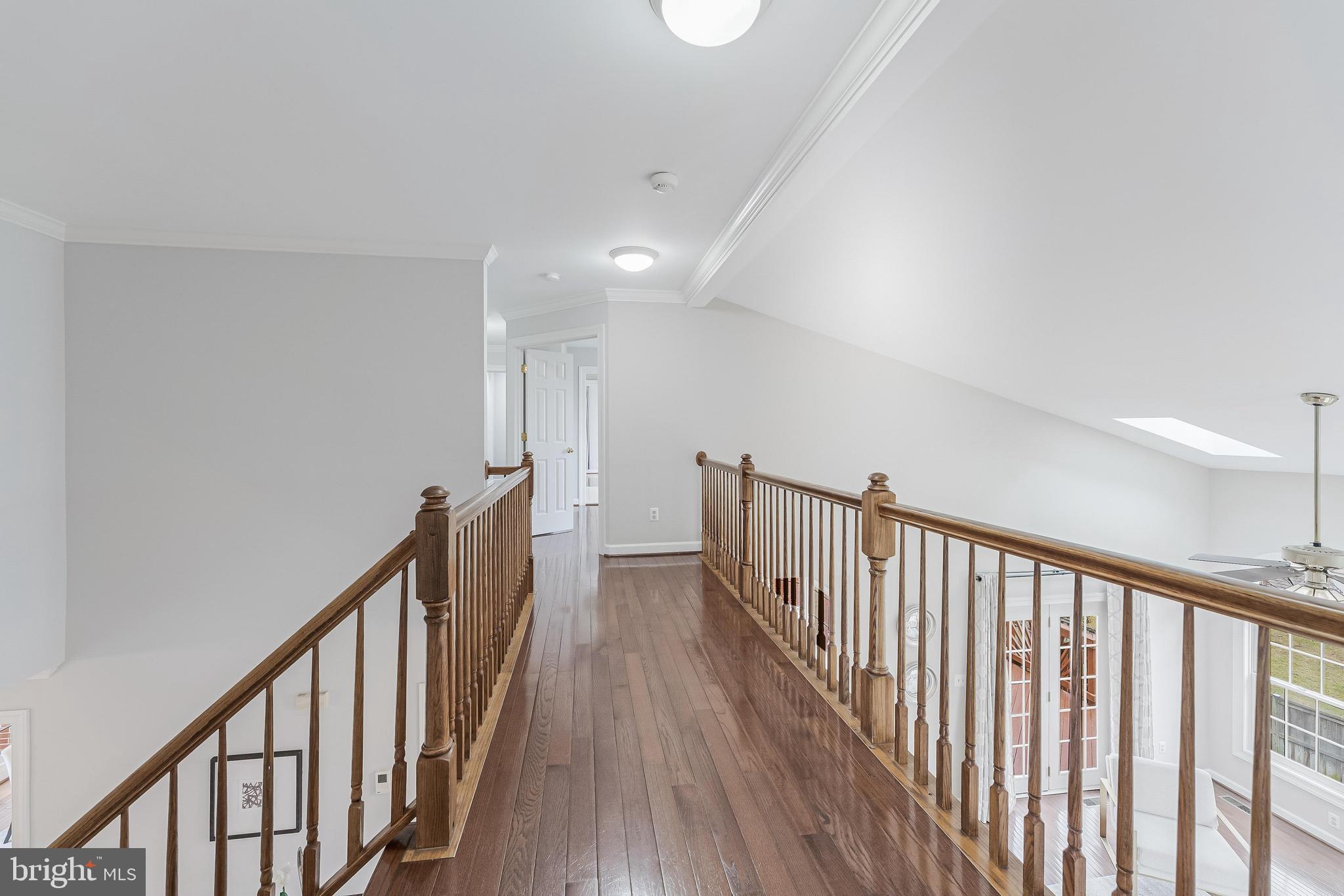 SUTTON OAKS - Residential