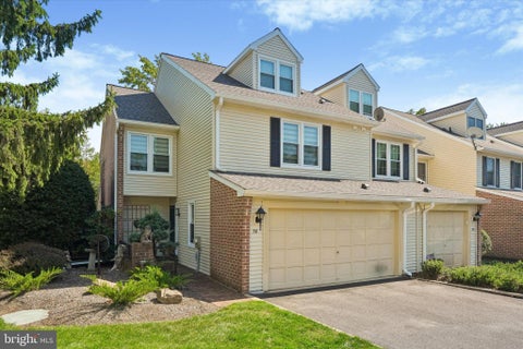 Townhouse For Sale - 58 Sutphin Pnes Pines<br/> YARDLEY, PA 19067