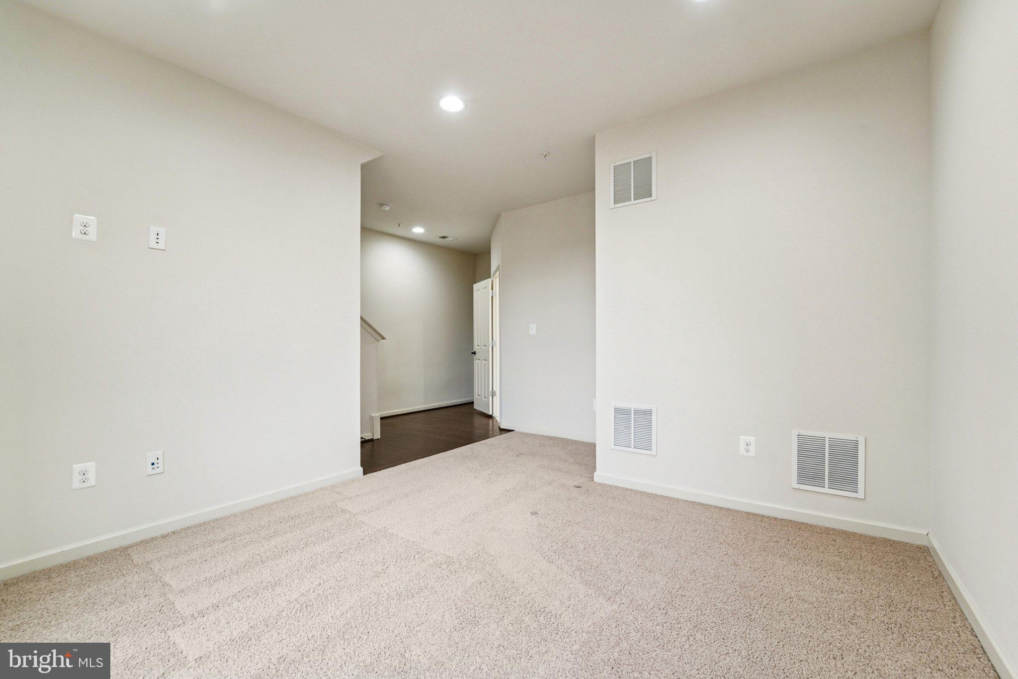 CABIN BRANCH - Residential