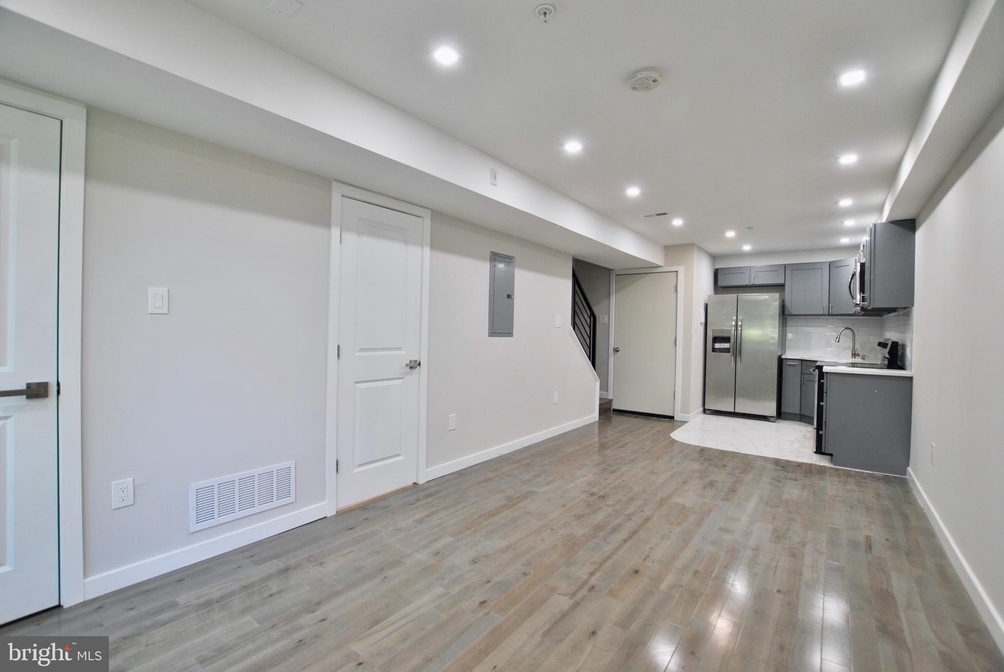 2153 N 19TH STREET 4