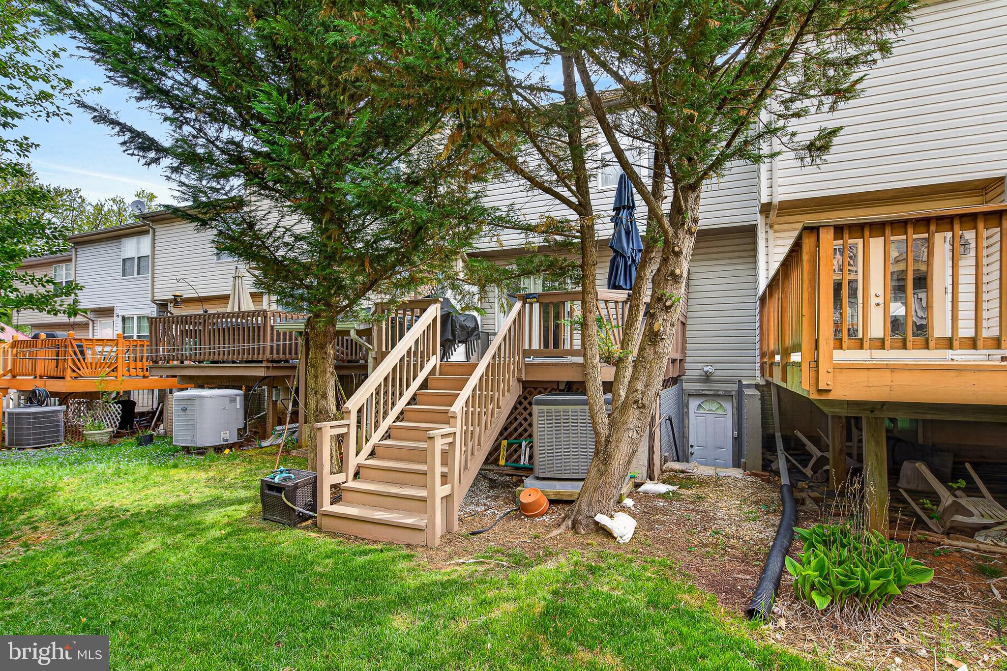 OAKHURST - Residential