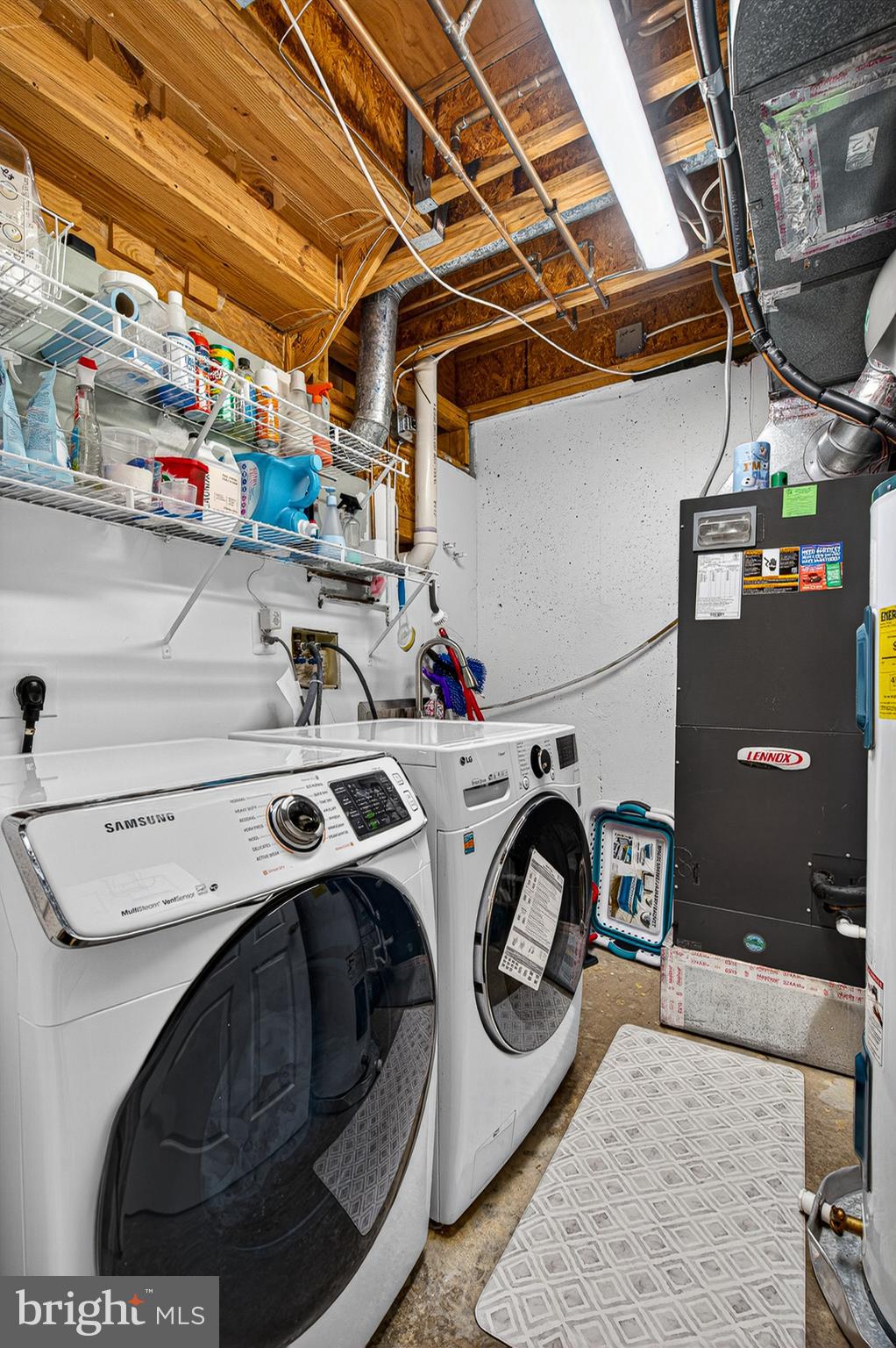 OAKHURST - Residential