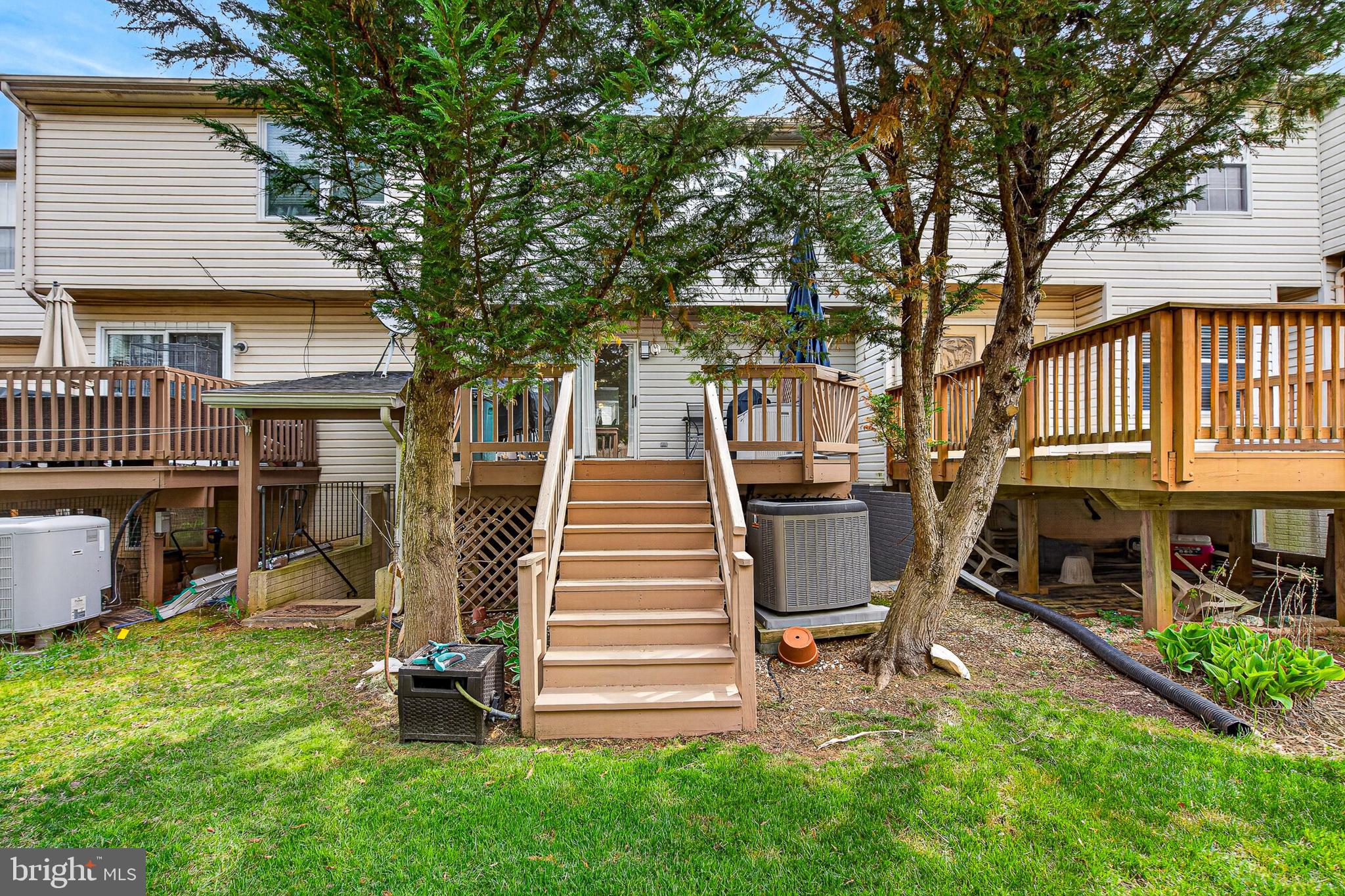 OAKHURST - Residential