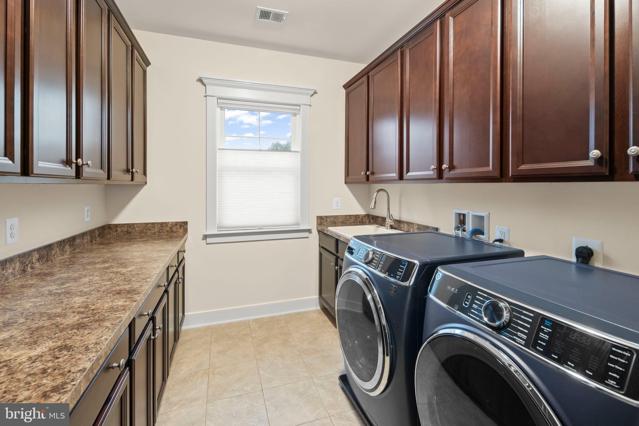 WINDOVER HEIGHTS - Residential