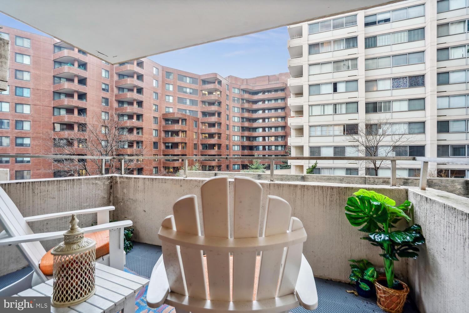 FRIENDSHIP HEIGHTS - Residential