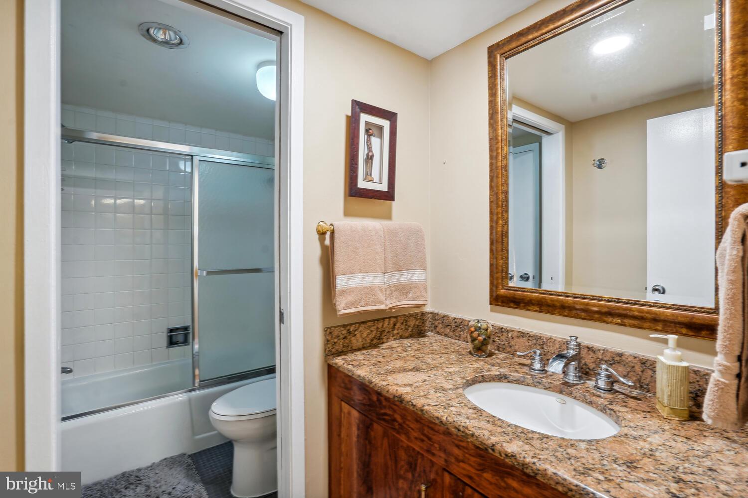 FRIENDSHIP HEIGHTS - Residential