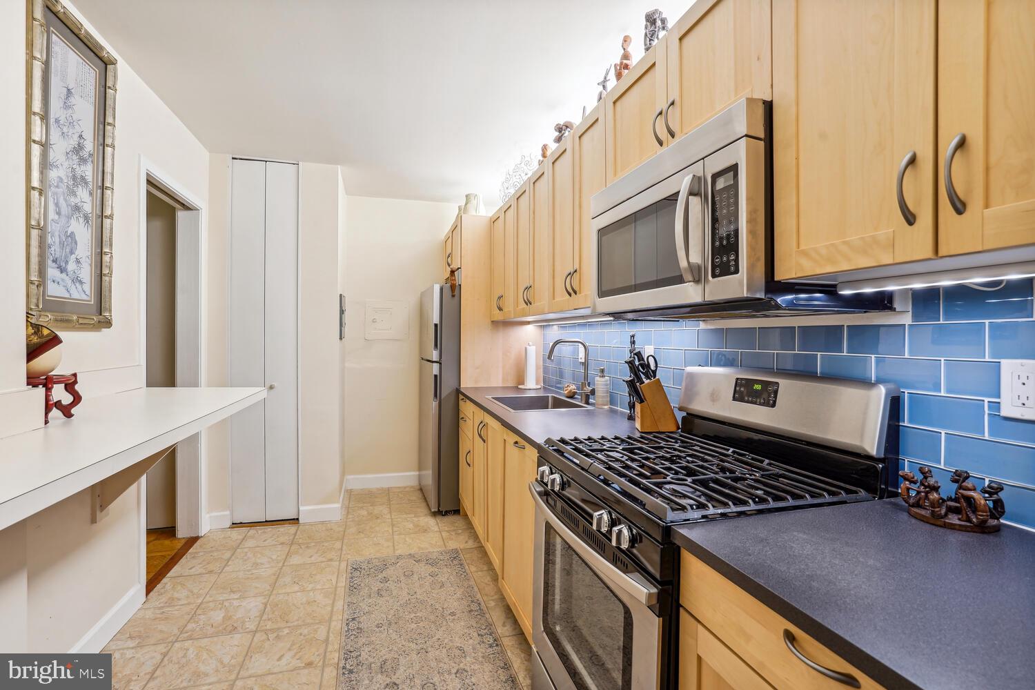 FRIENDSHIP HEIGHTS - Residential