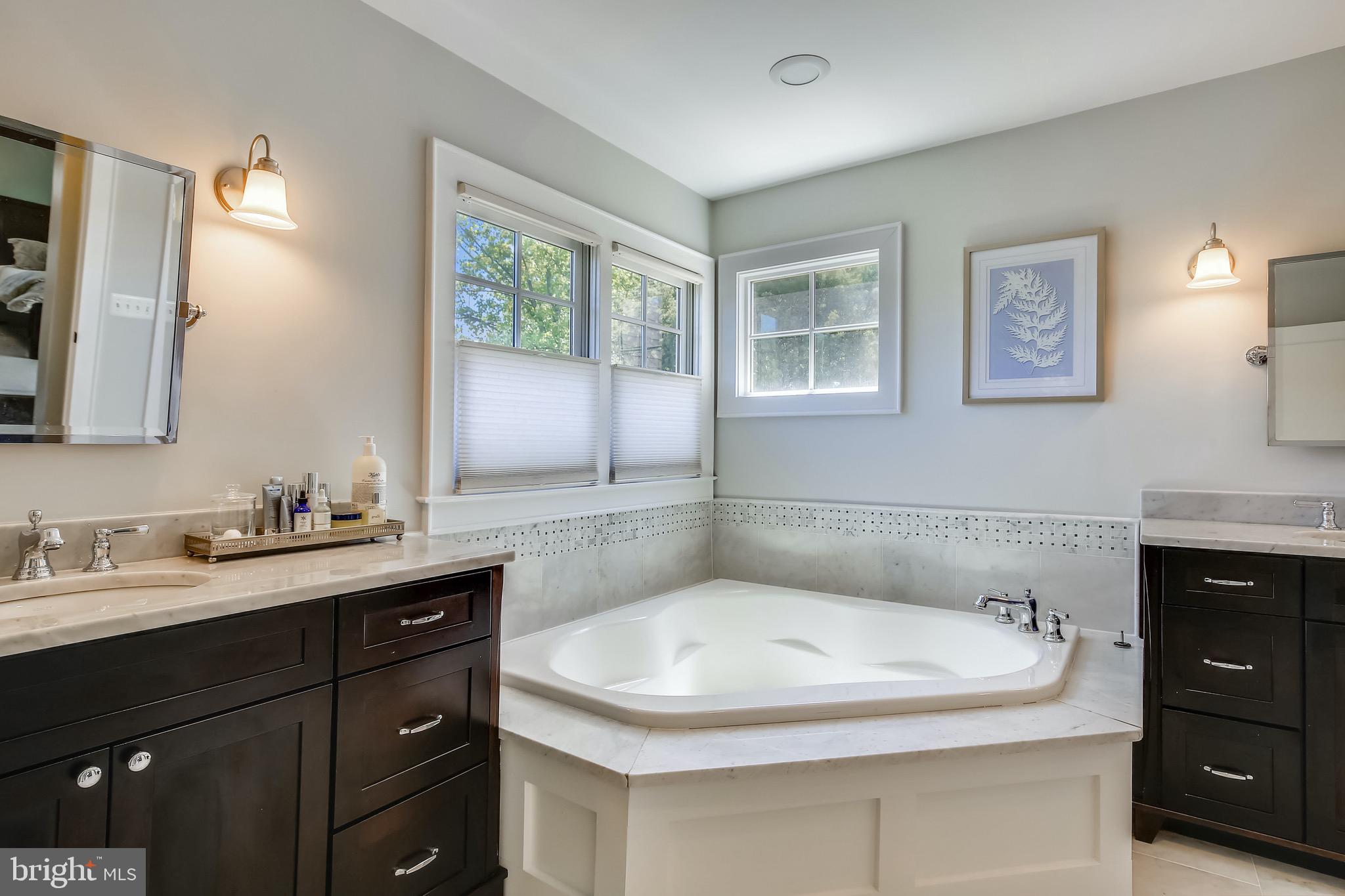 MILBURN TERRACE - Residential