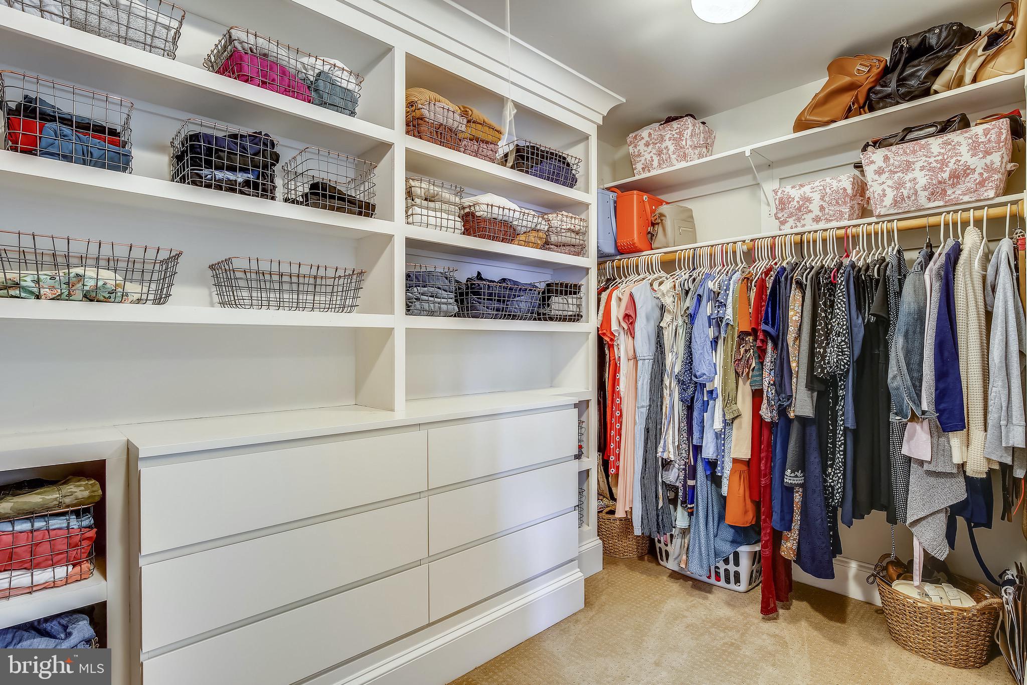 MILBURN TERRACE - Residential