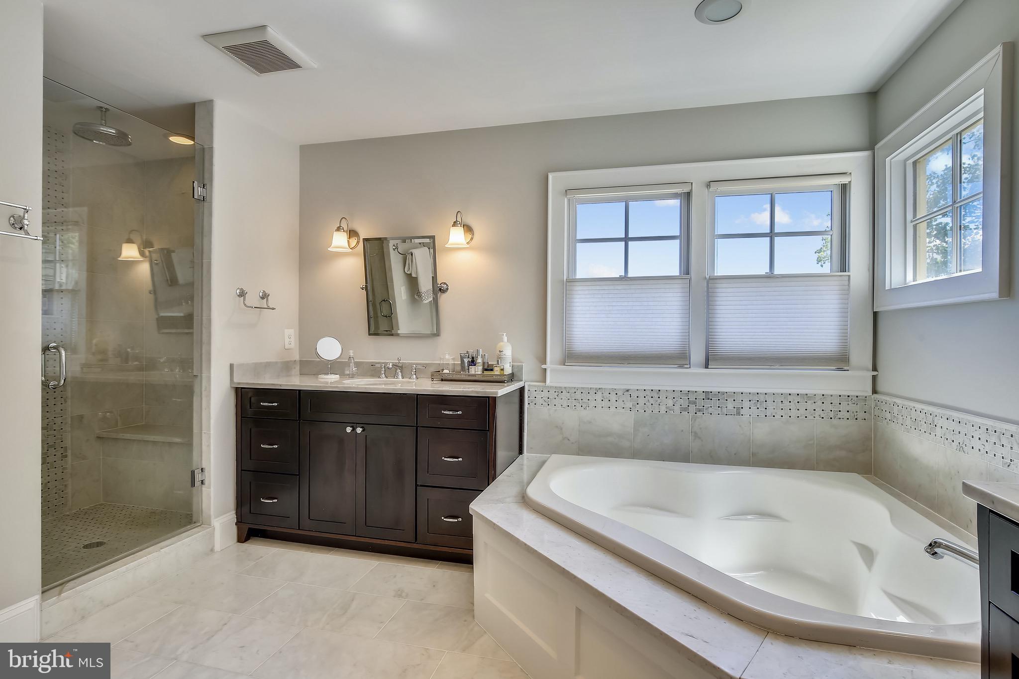 MILBURN TERRACE - Residential