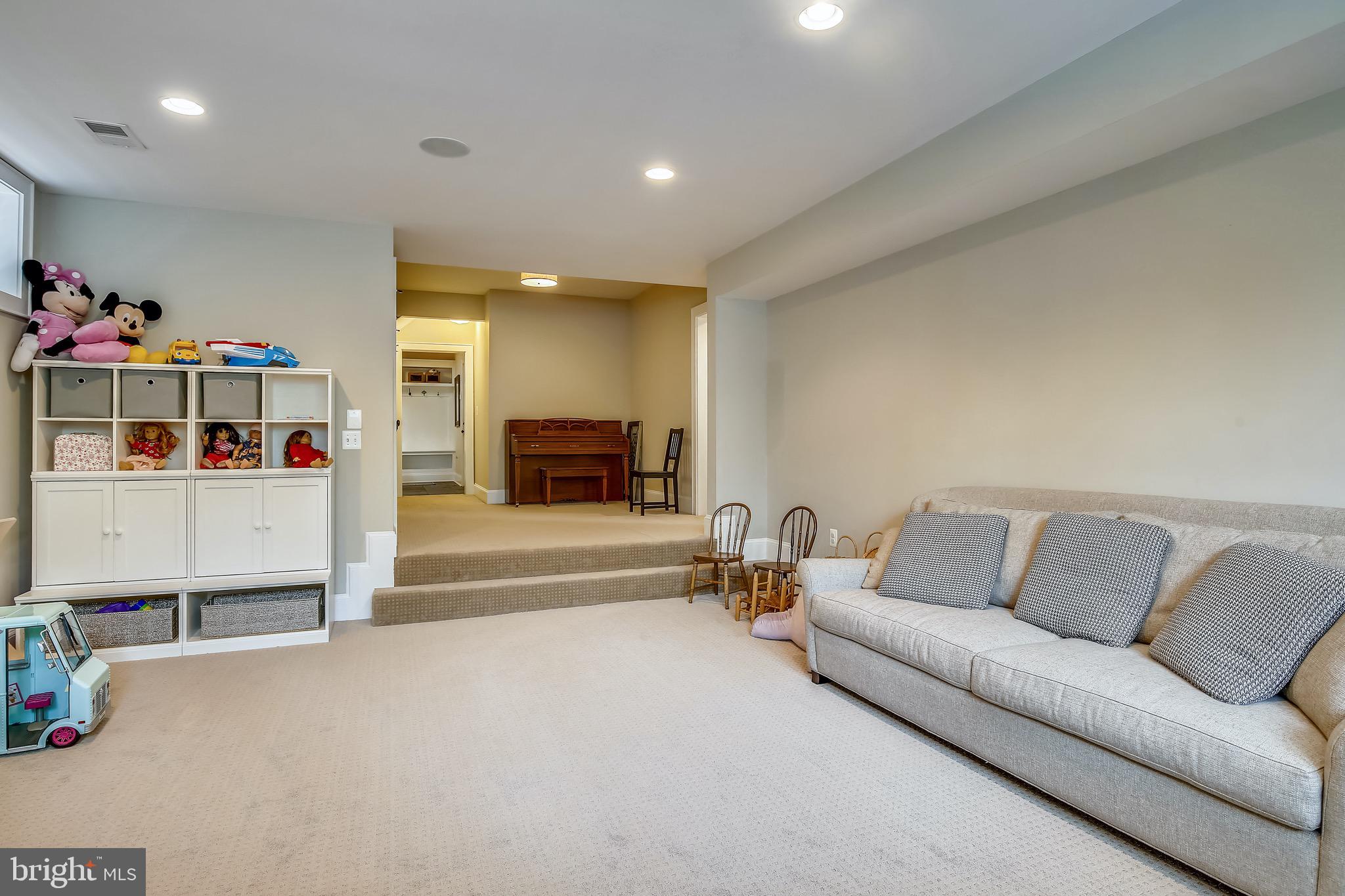 MILBURN TERRACE - Residential