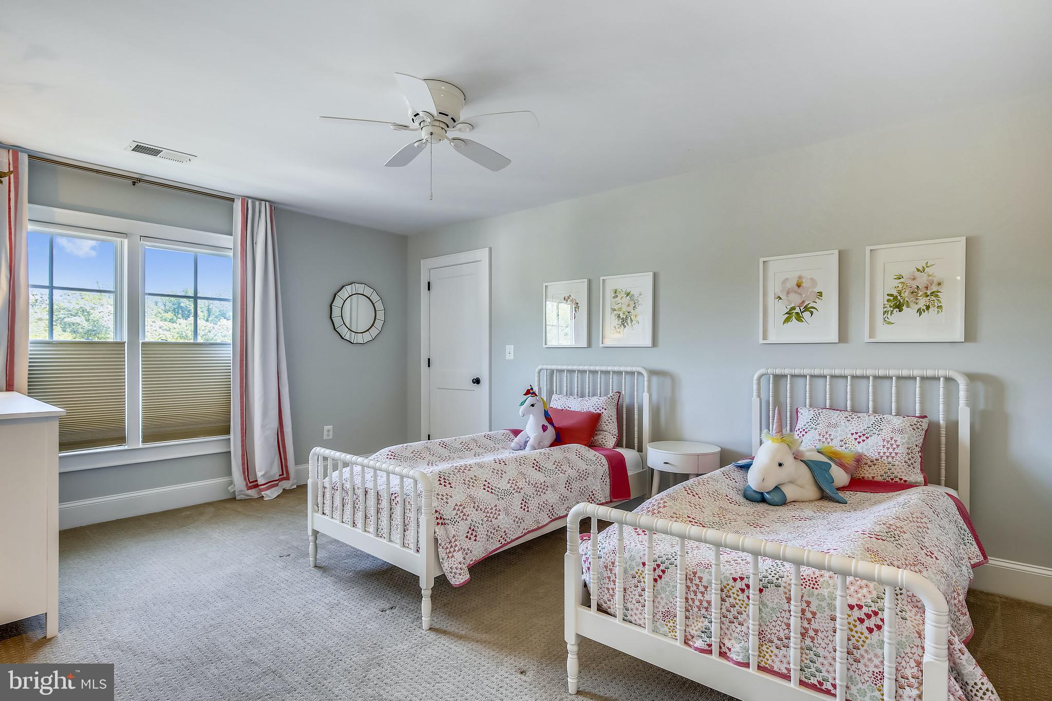 MILBURN TERRACE - Residential