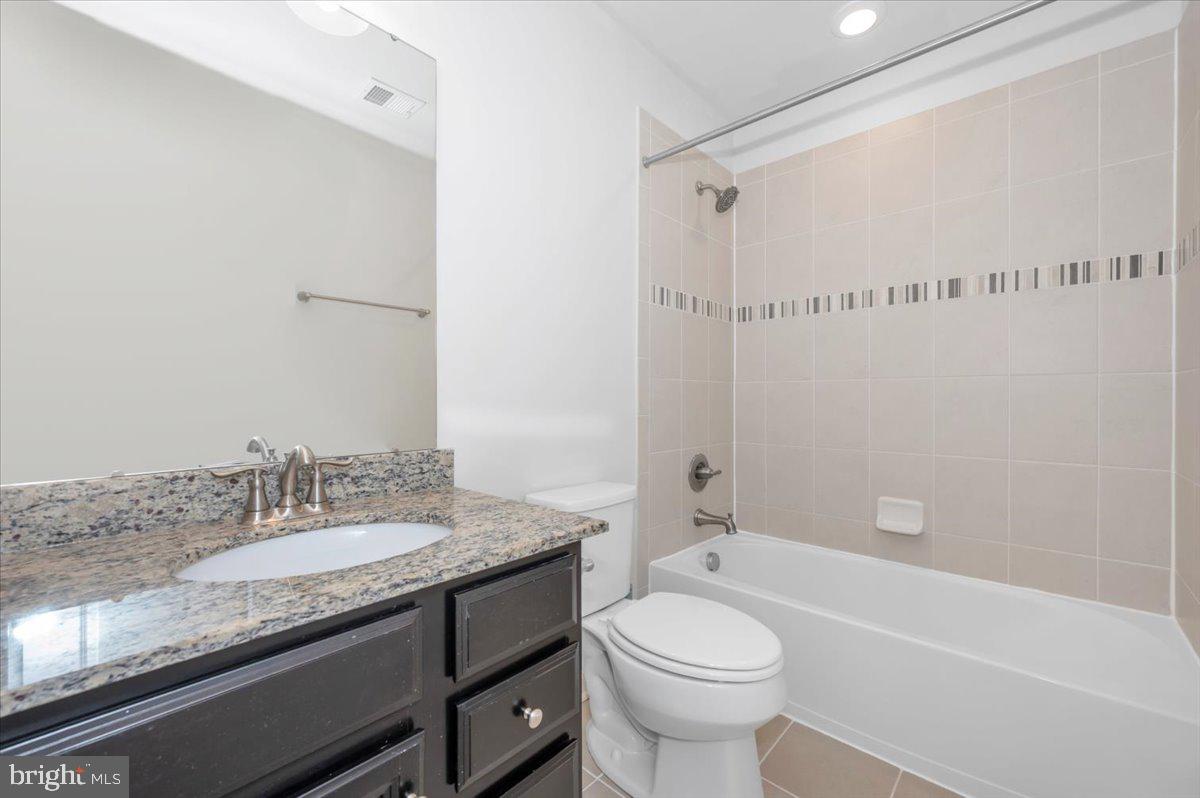 POTOMAC STATION - Residential