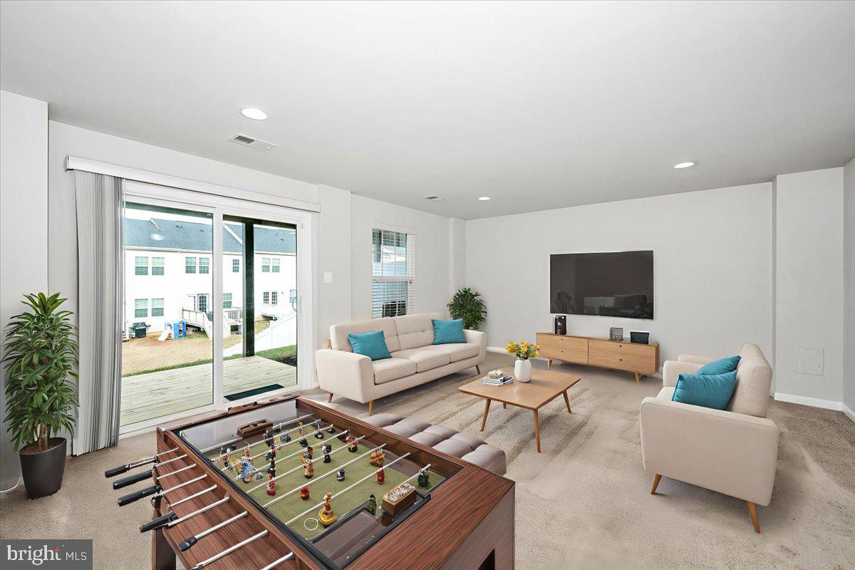 POTOMAC STATION - Residential