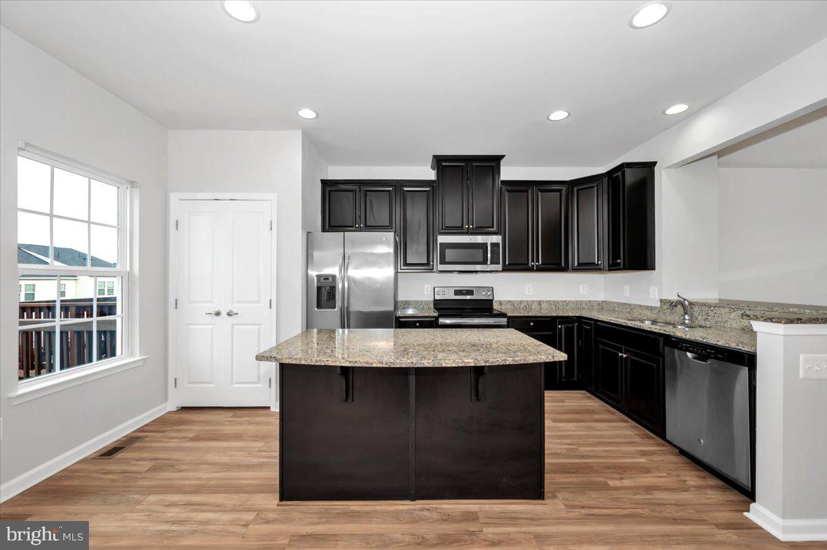 POTOMAC STATION - Residential