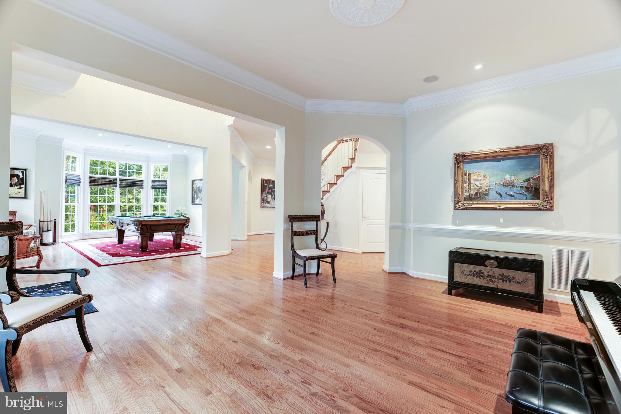 LANSDOWNE ON THE POTOMAC - Residential