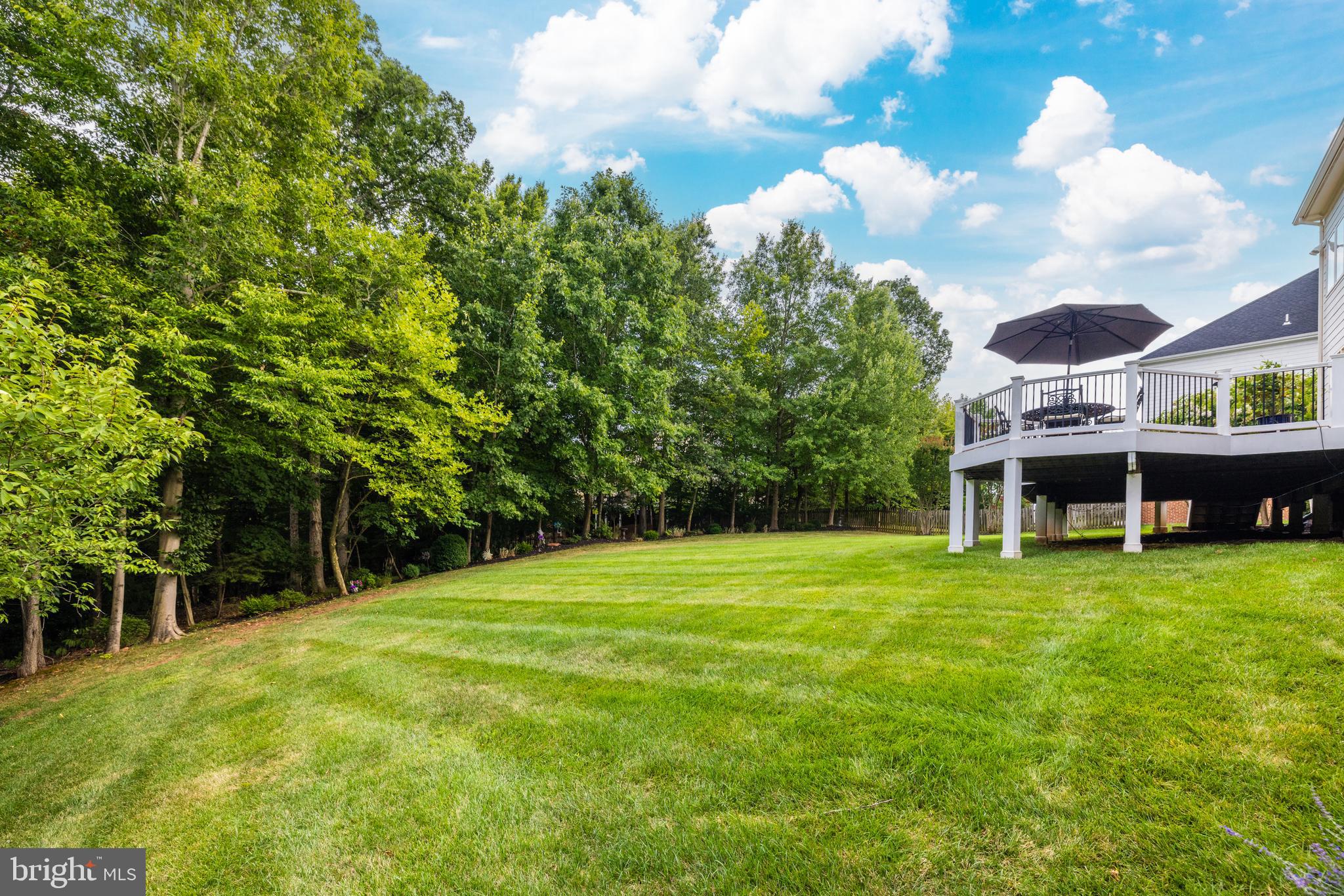 LANSDOWNE ON THE POTOMAC - Residential