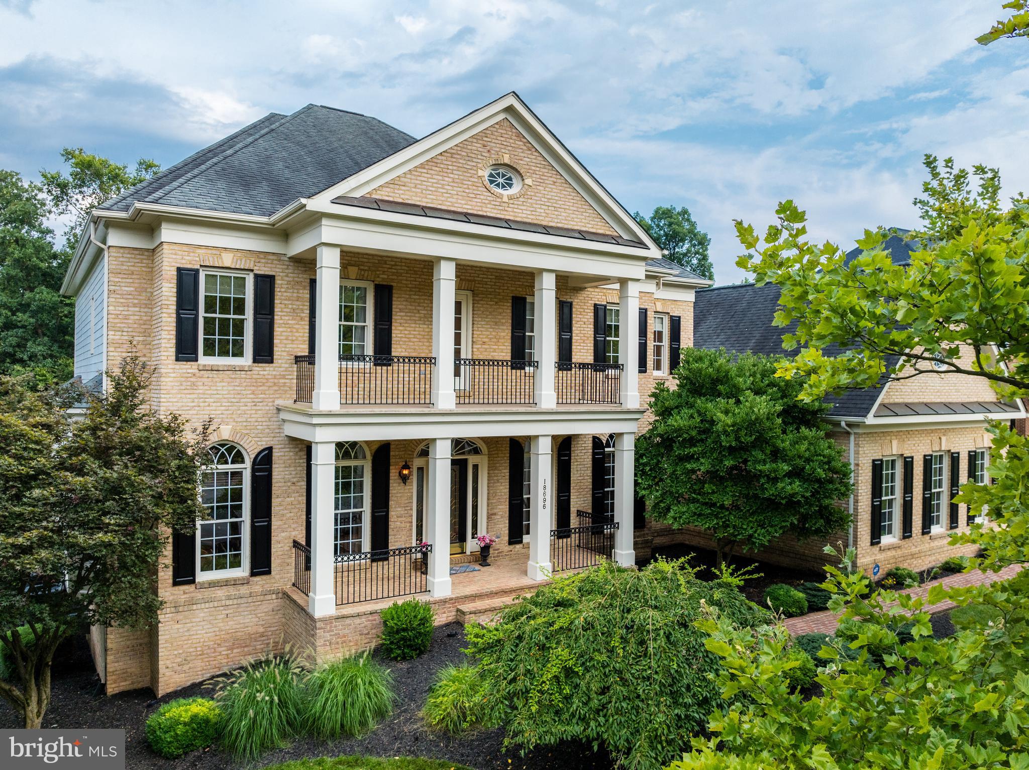 LANSDOWNE ON THE POTOMAC - Residential