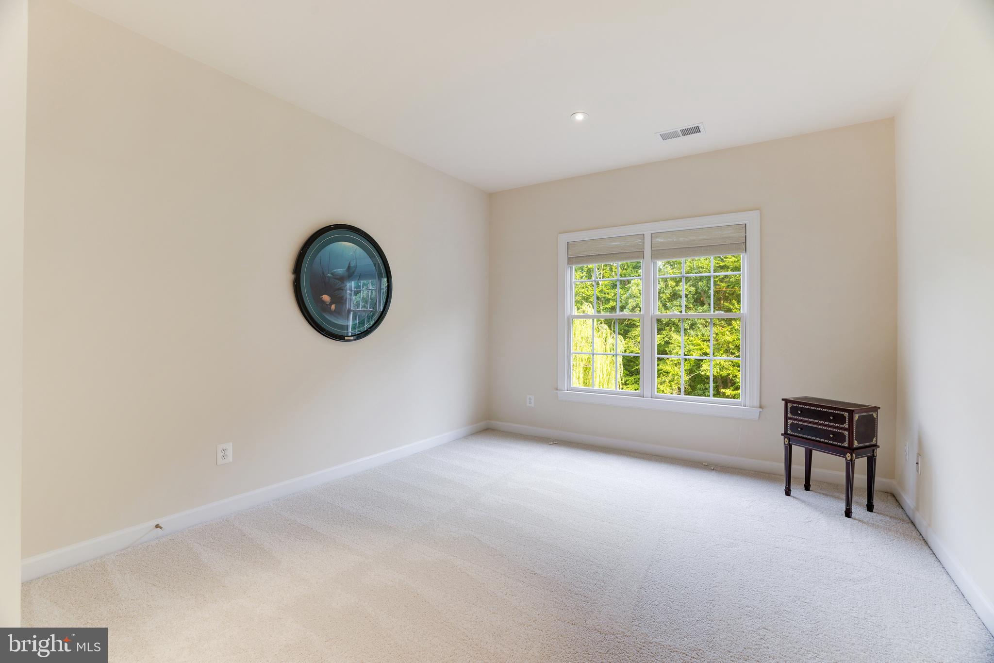 LANSDOWNE ON THE POTOMAC - Residential