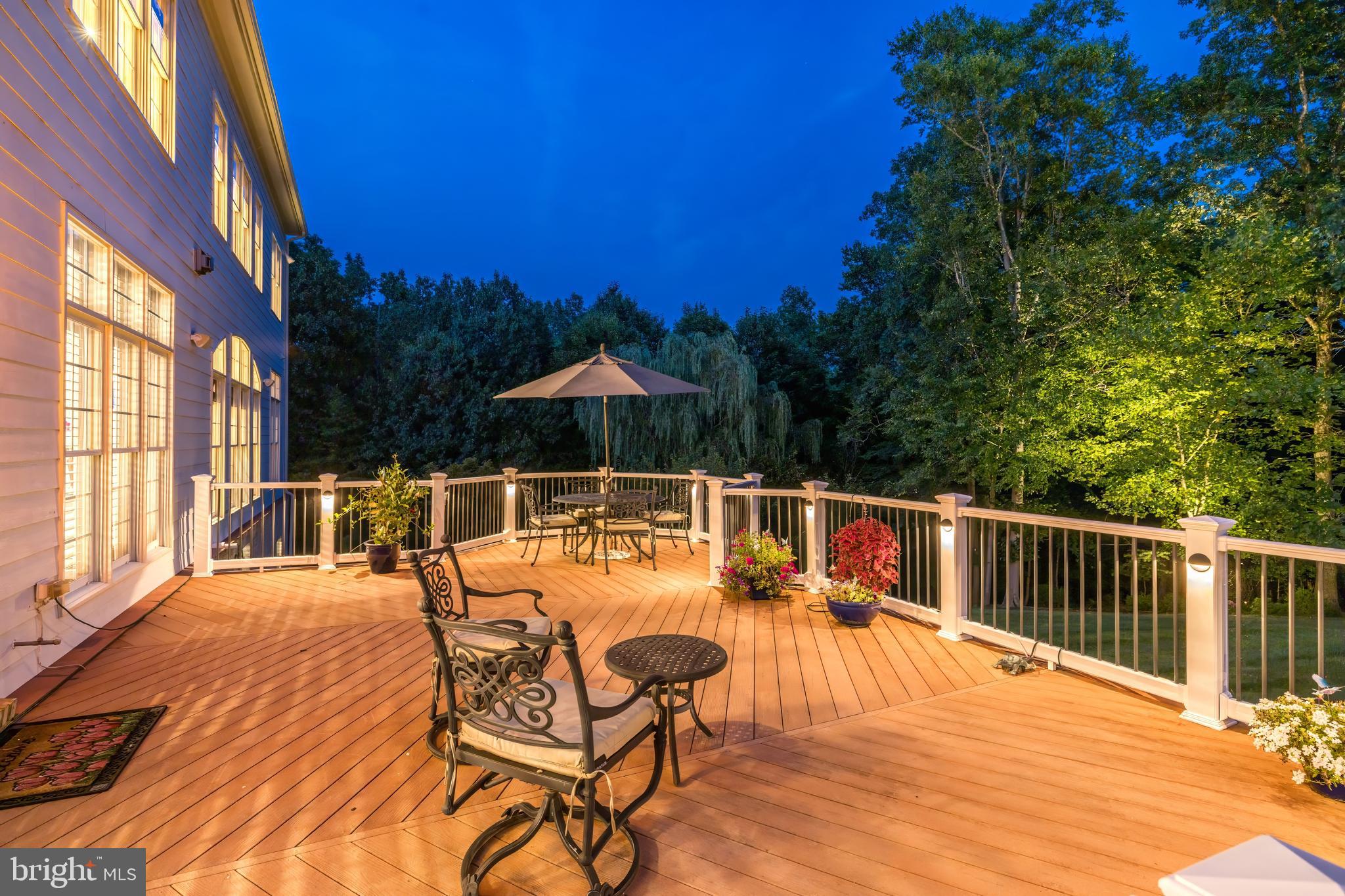 LANSDOWNE ON THE POTOMAC - Residential