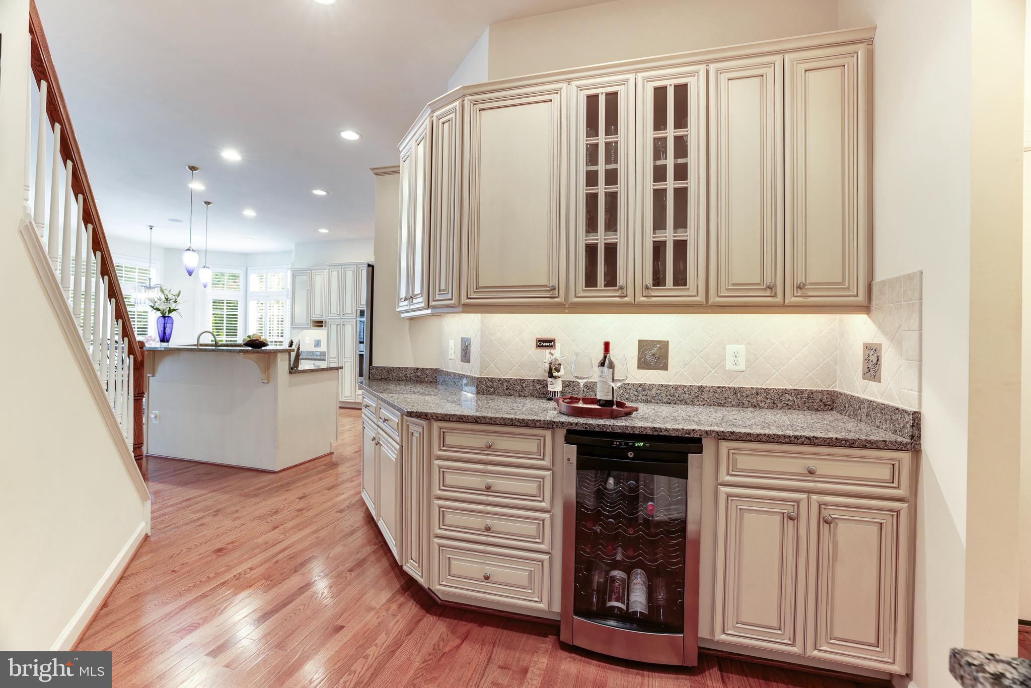 LANSDOWNE ON THE POTOMAC - Residential