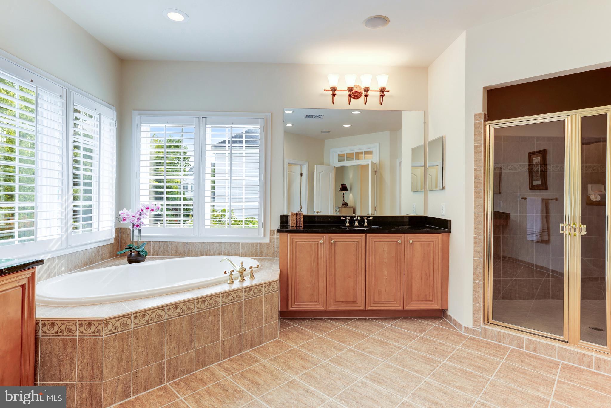 LANSDOWNE ON THE POTOMAC - Residential