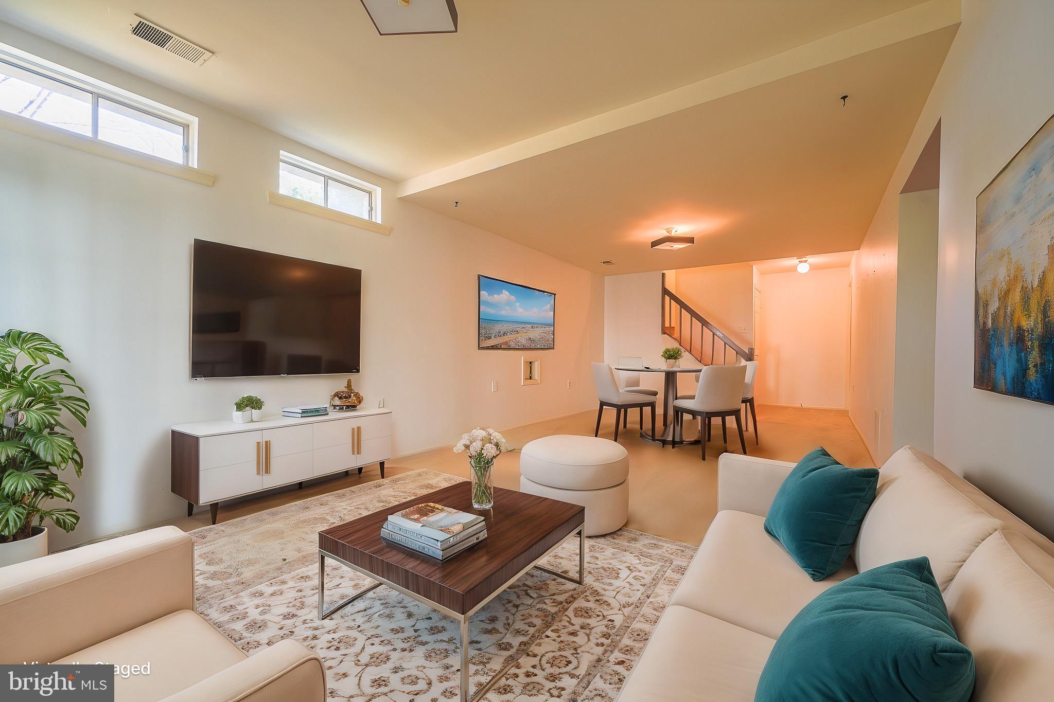 MONTCLAIR - Residential Lease