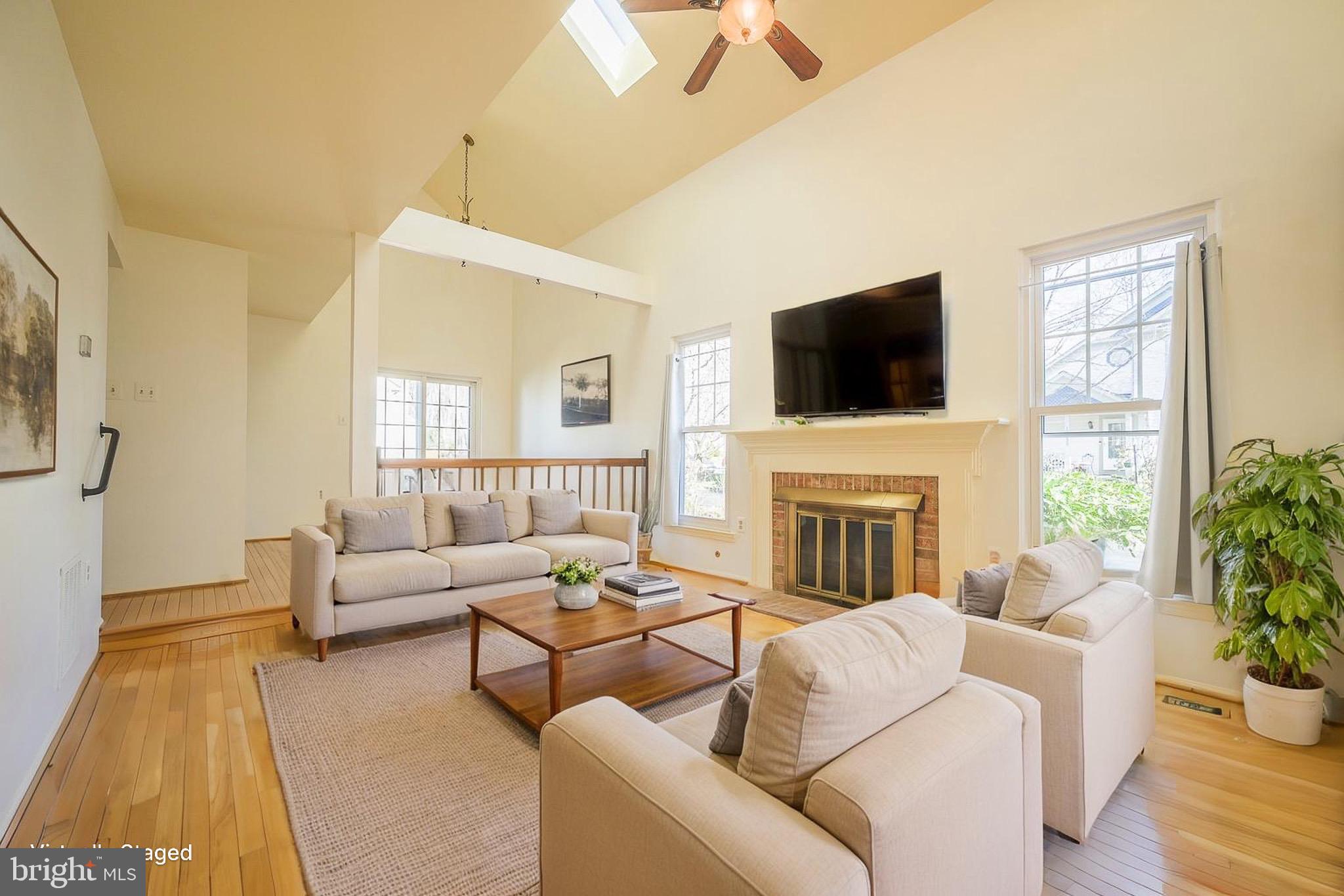 MONTCLAIR - Residential Lease