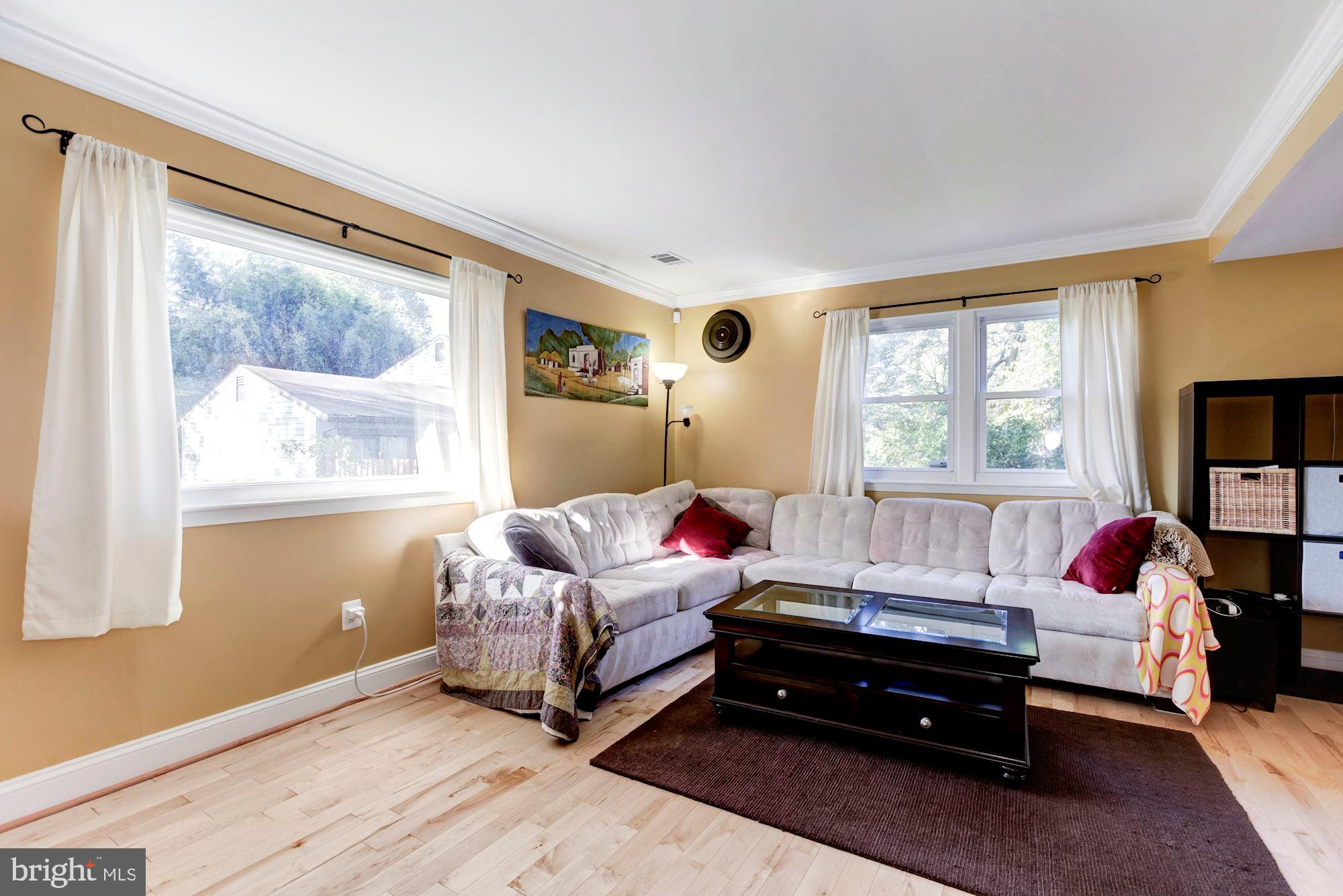 OAKLAND MILLS - Residential