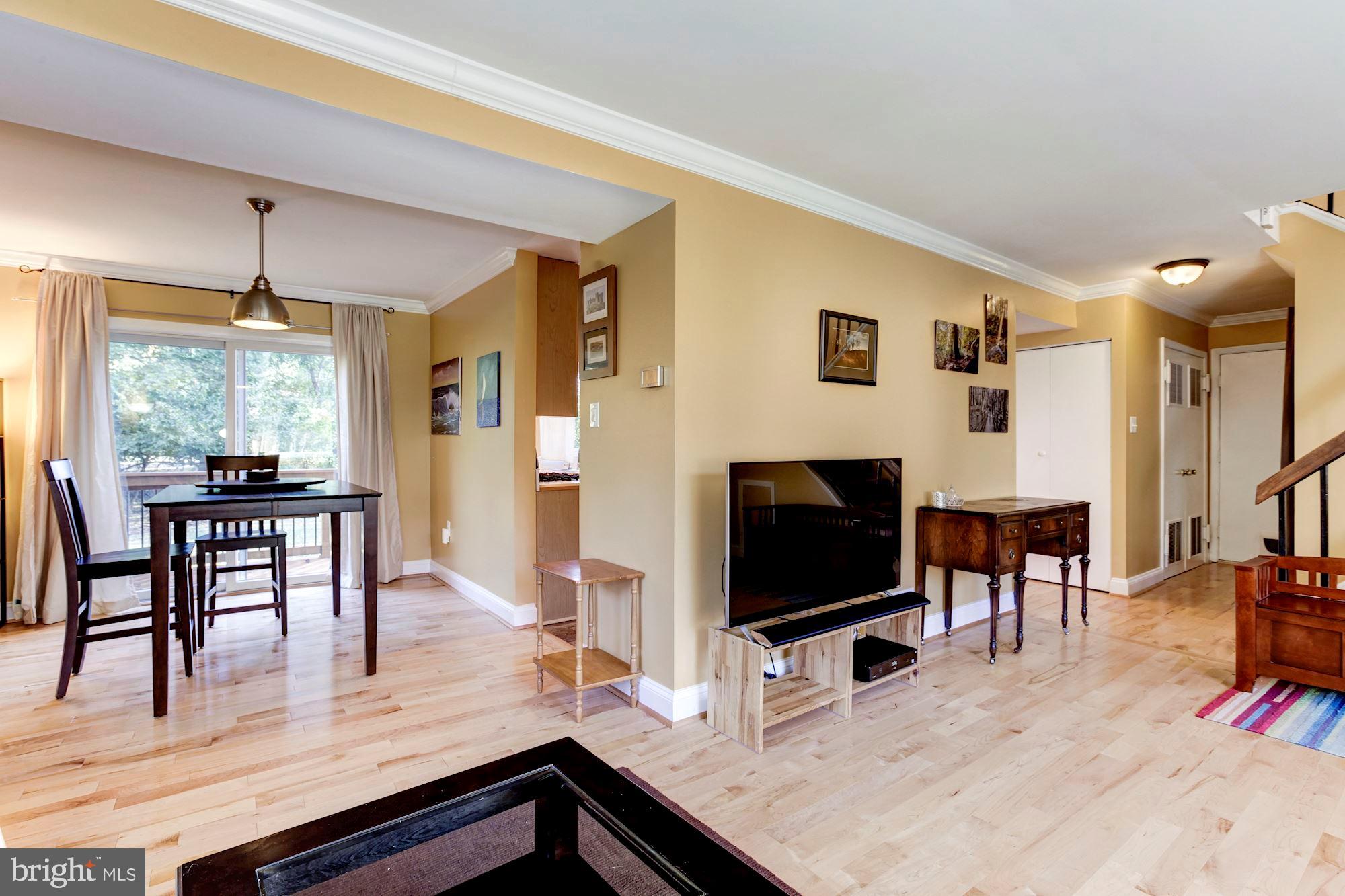 OAKLAND MILLS - Residential