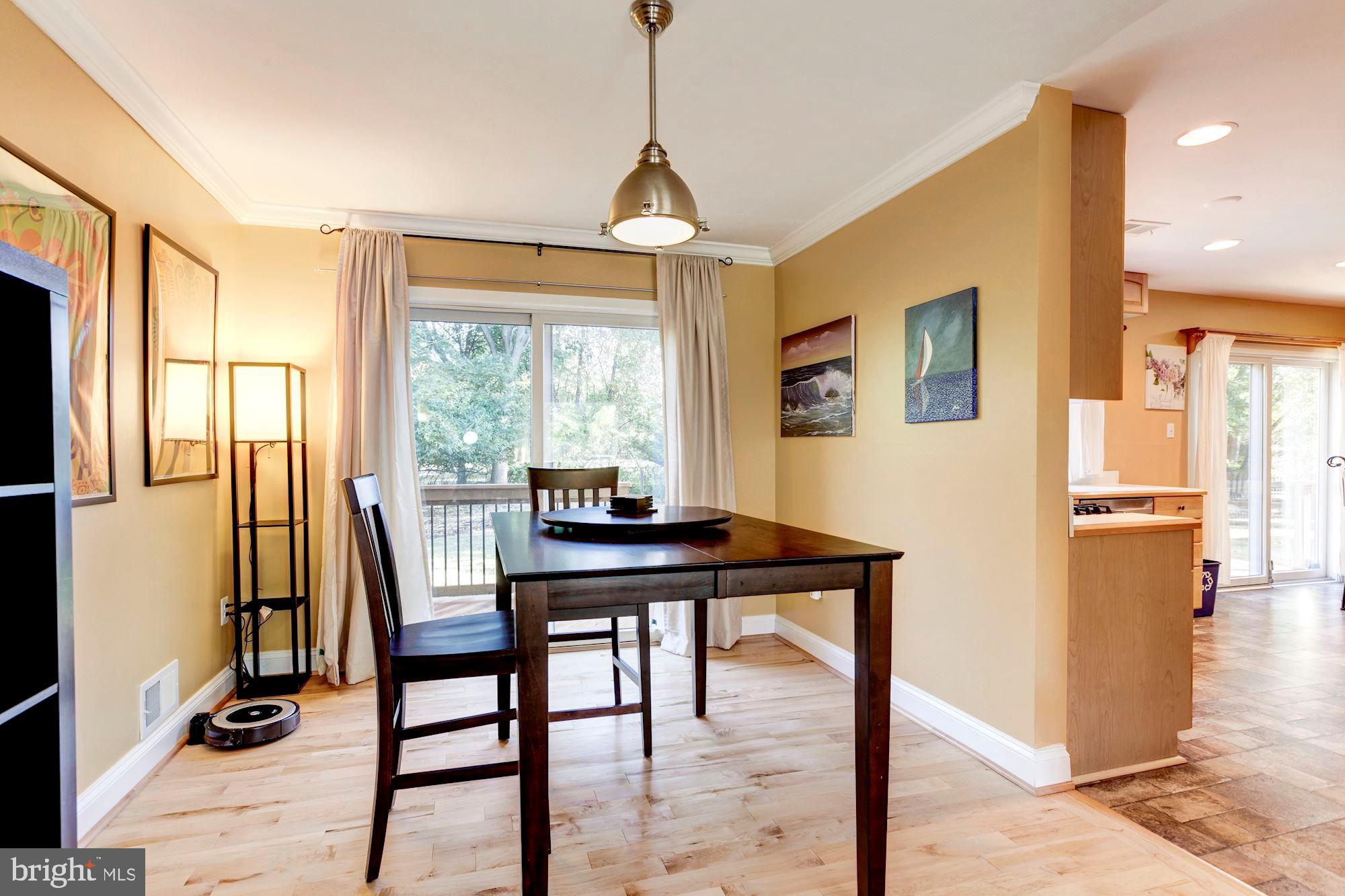 OAKLAND MILLS - Residential