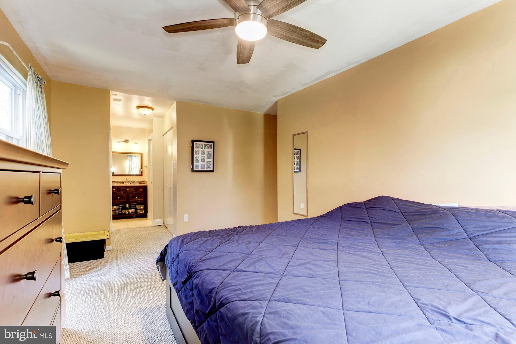 OAKLAND MILLS - Residential