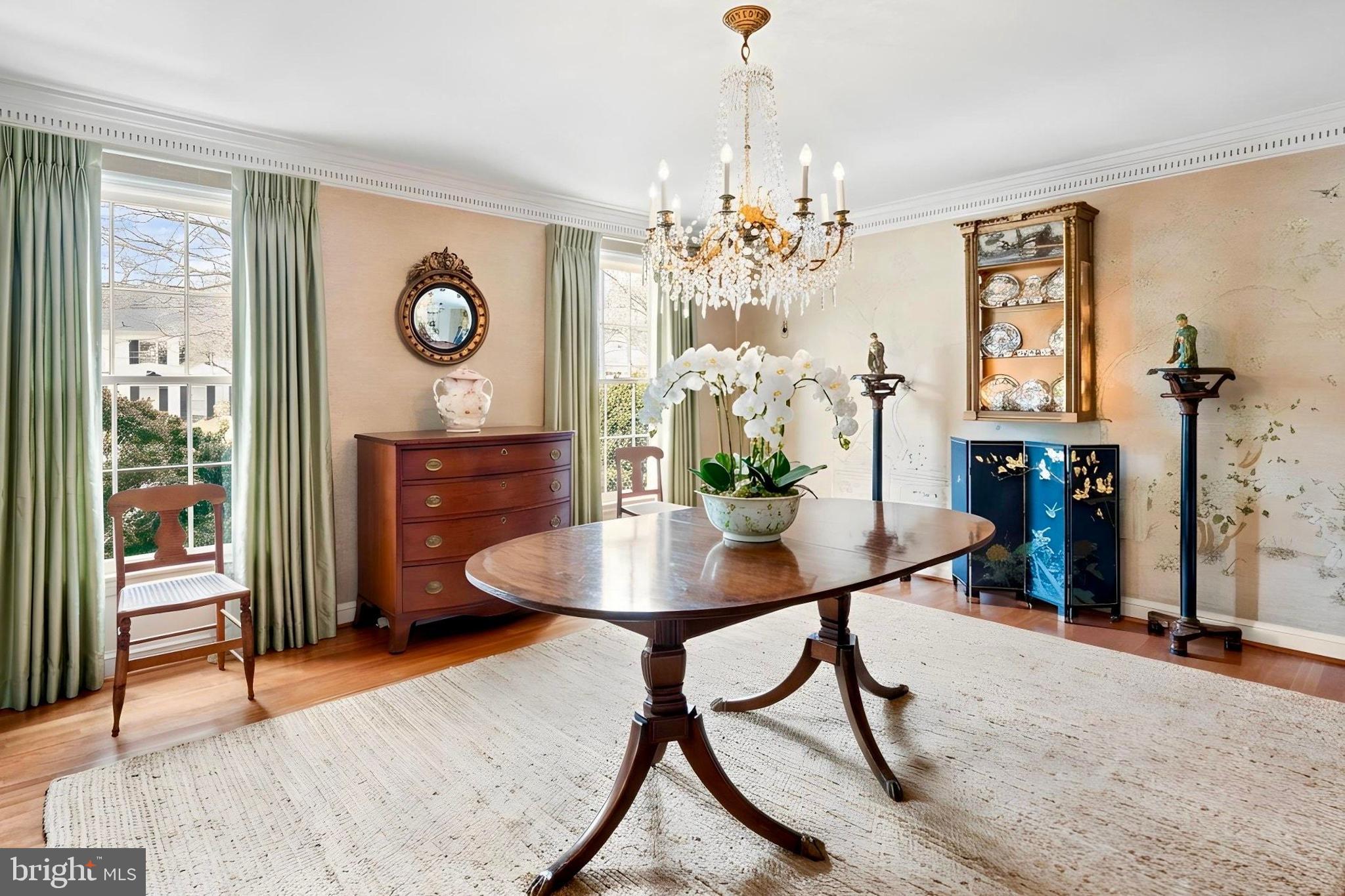 BANNOCKBURN ESTATES - Residential