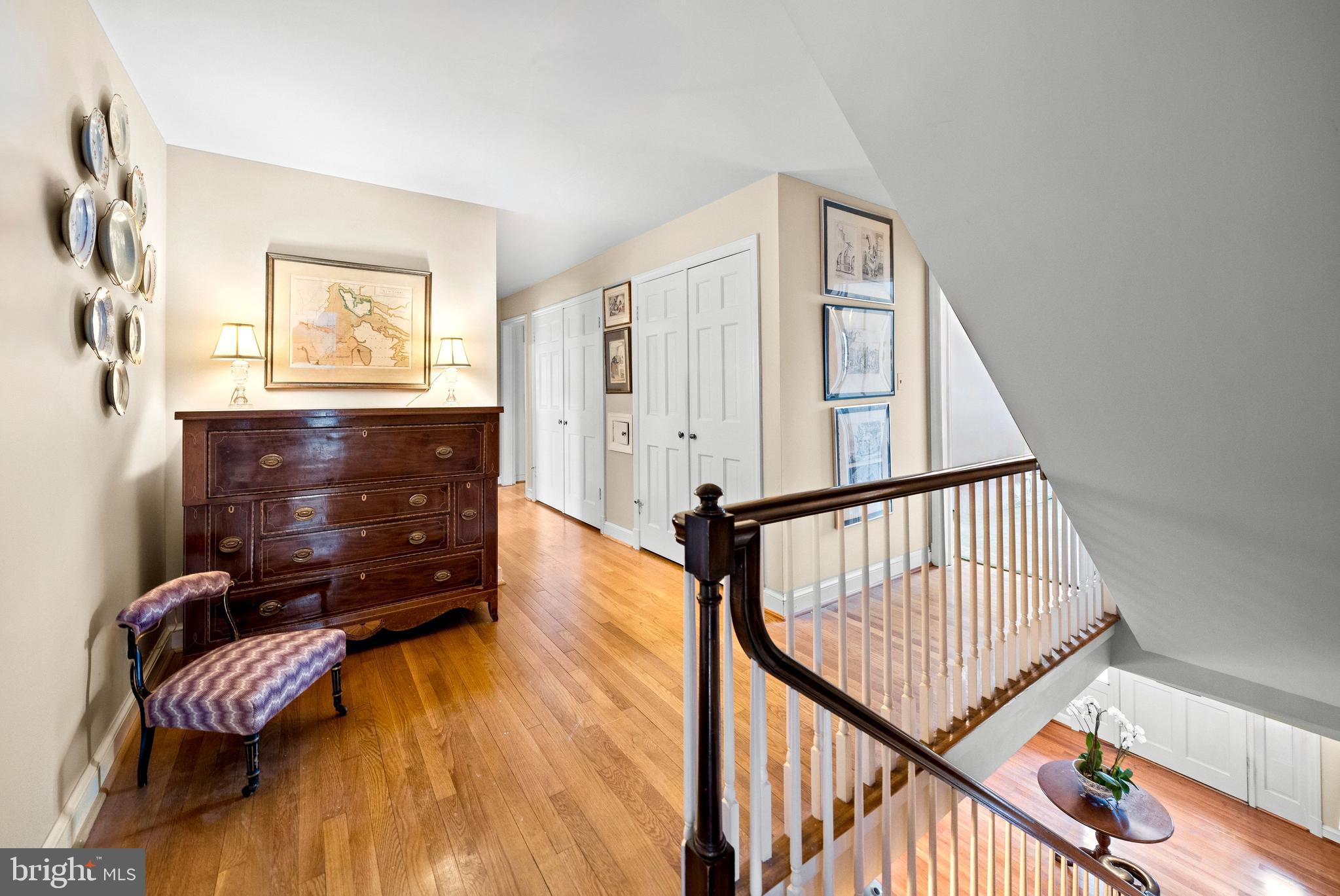 BANNOCKBURN ESTATES - Residential