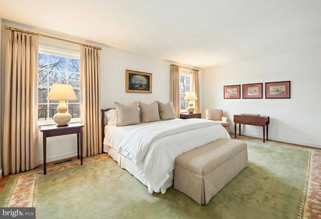 BANNOCKBURN ESTATES - Residential