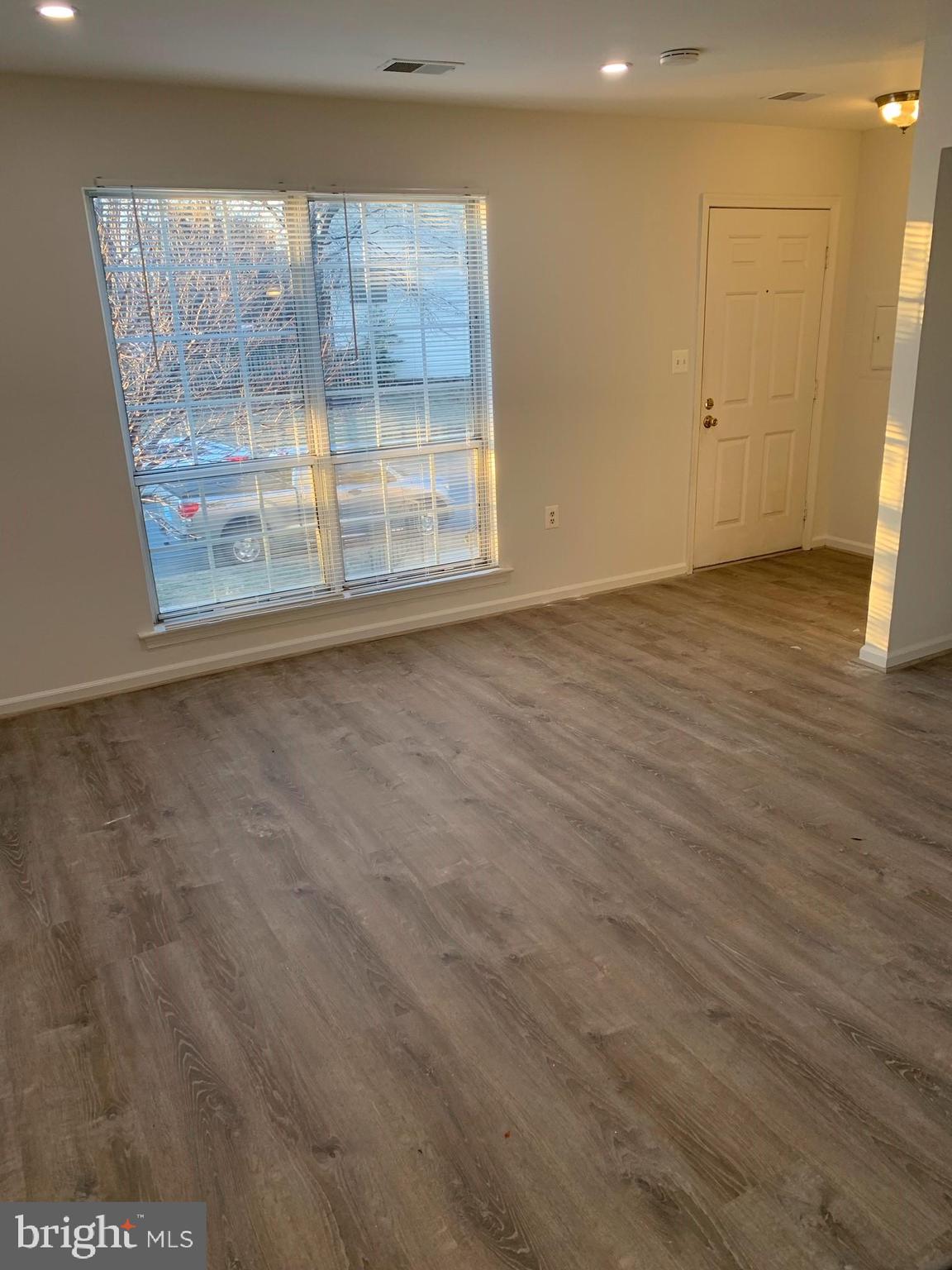 WILLOW GLEN - Residential Lease