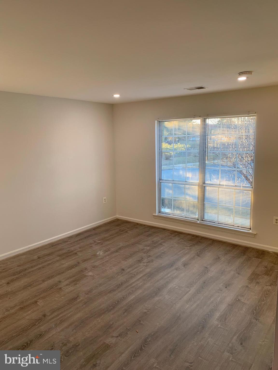 WILLOW GLEN - Residential Lease