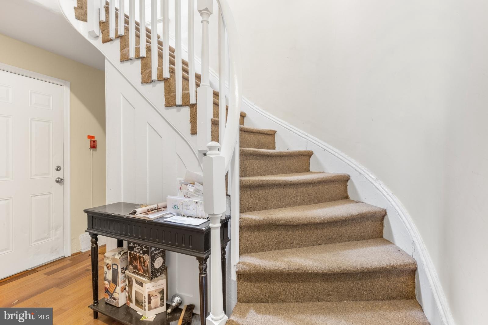 GRADUATE HOSPITAL - Residential Lease