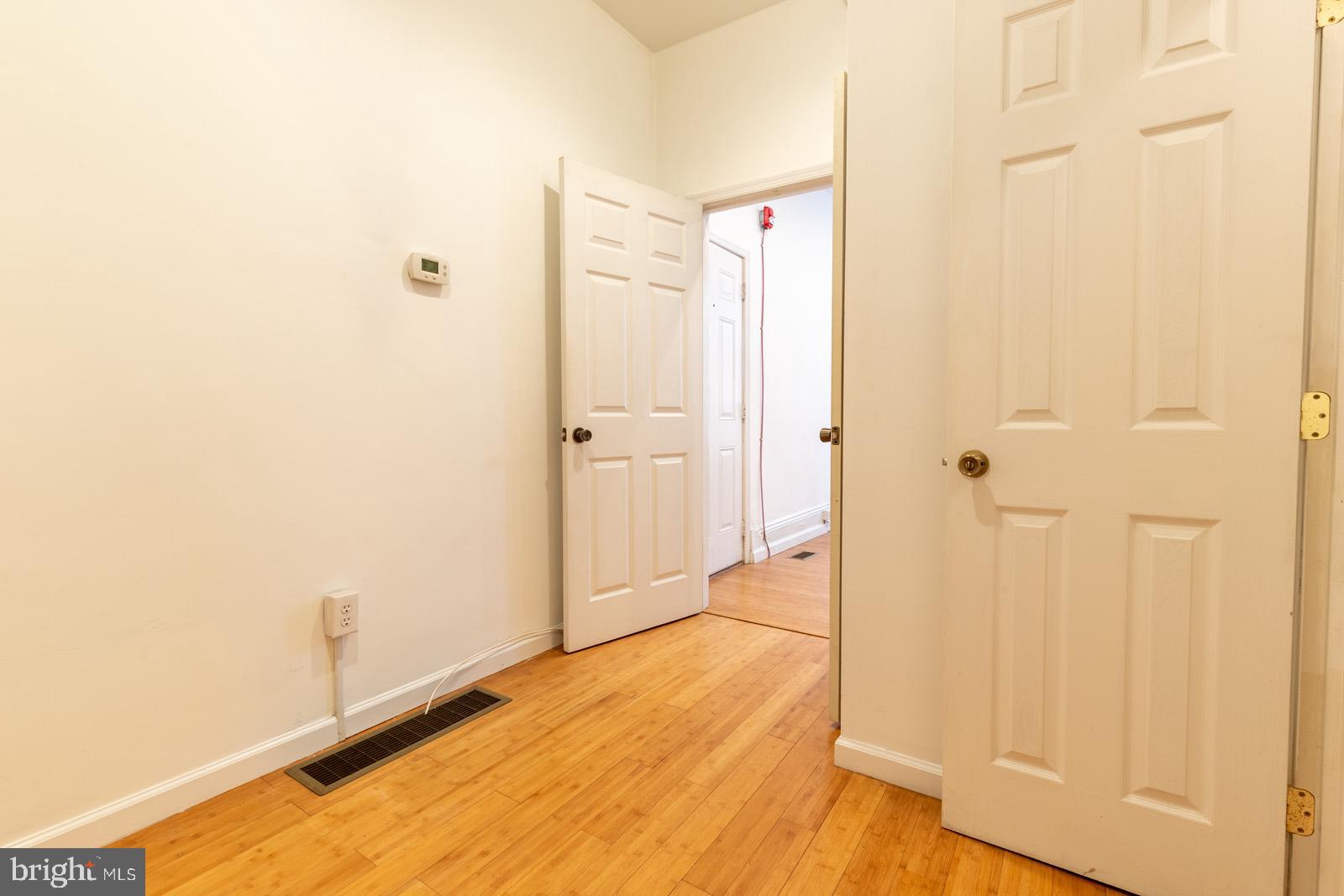 GRADUATE HOSPITAL - Residential Lease