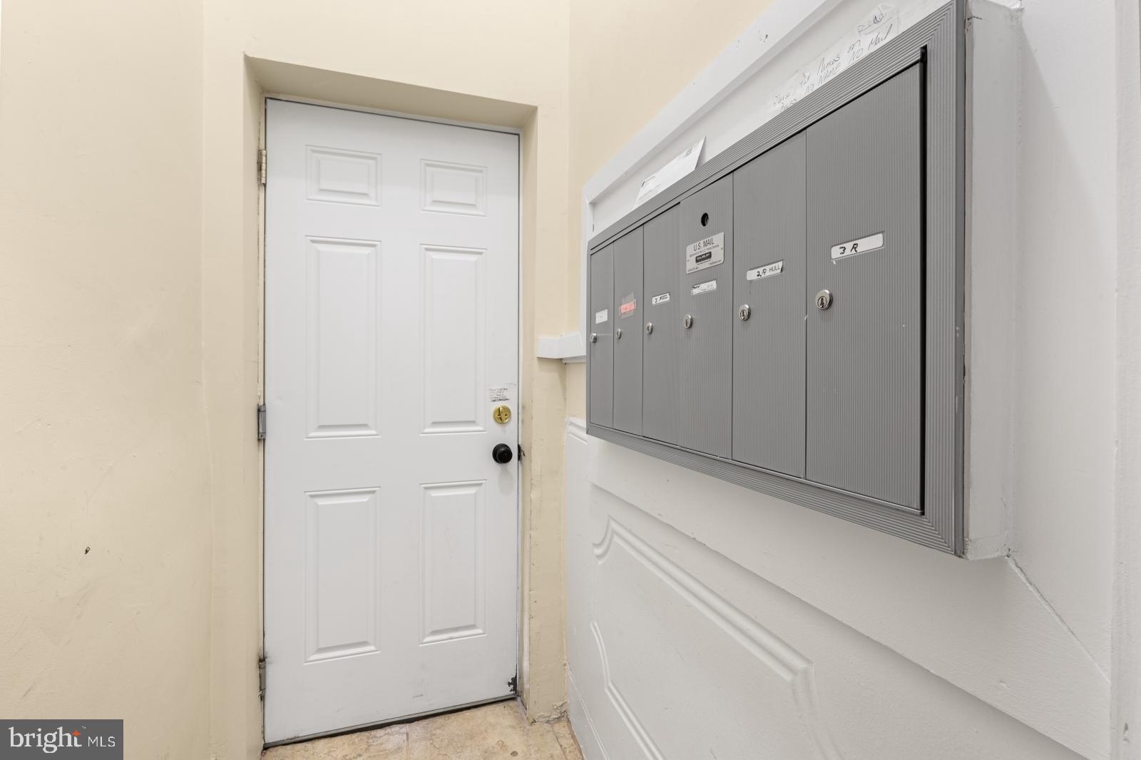 GRADUATE HOSPITAL - Residential Lease