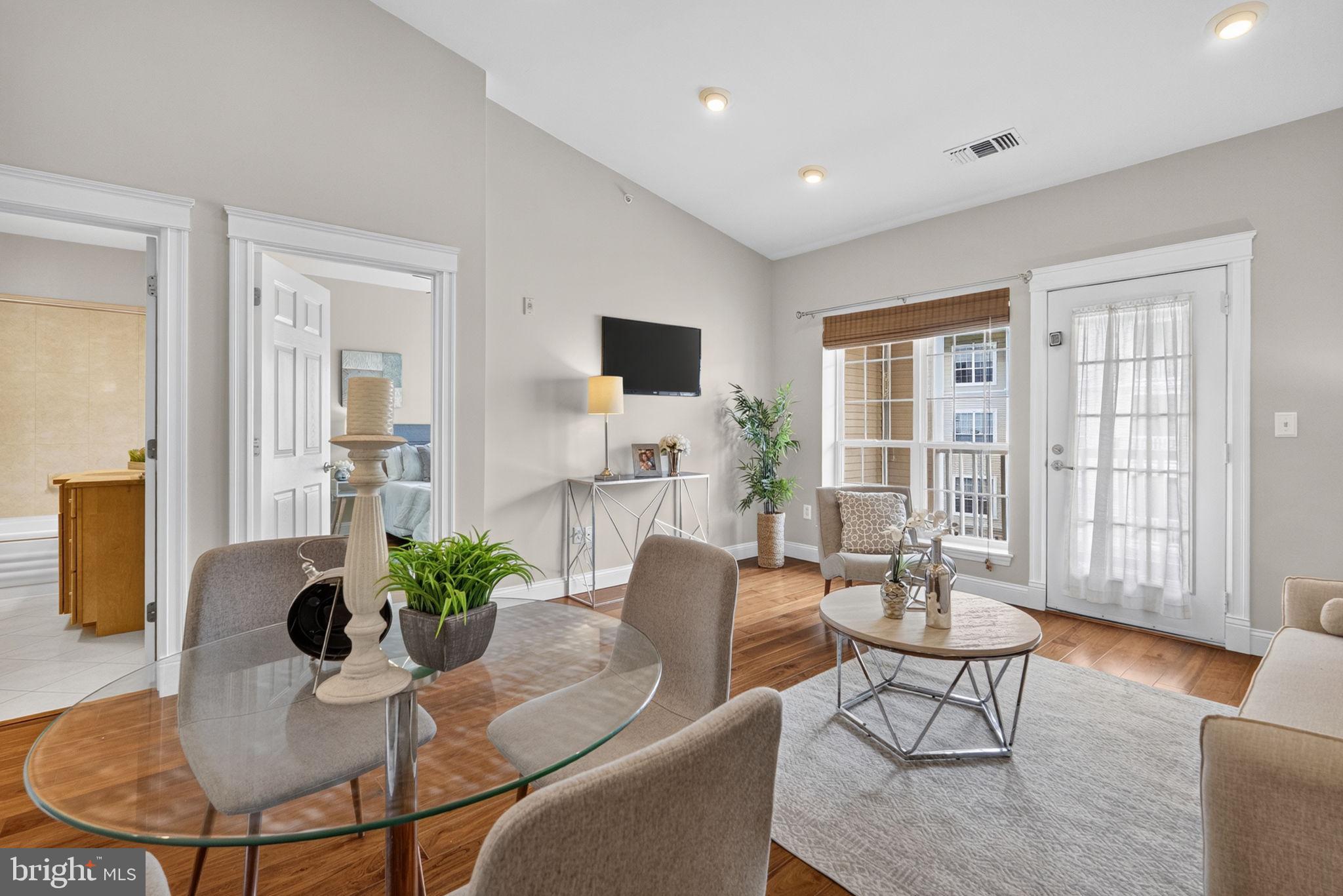 4550 STRUTFIELD LANE 2412
