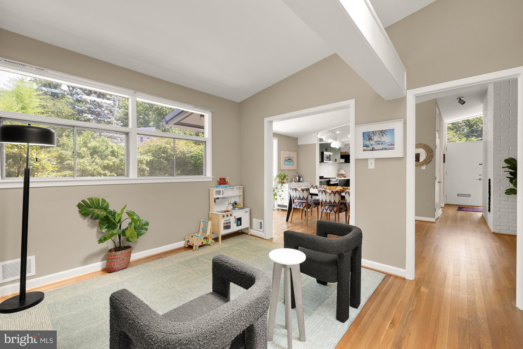 HIGH POINT - Residential