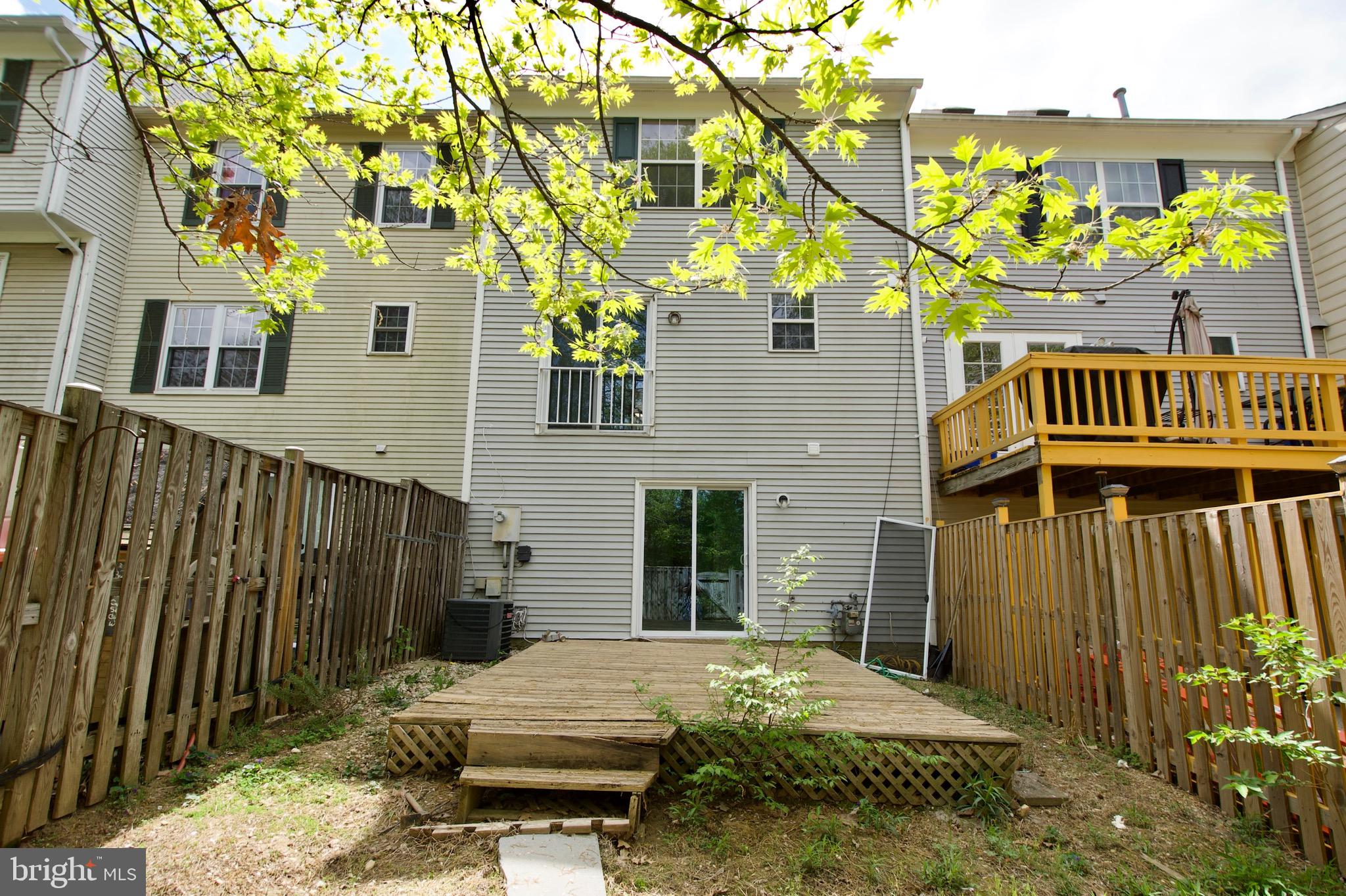 WASHINGTON SQUARE - Residential Lease