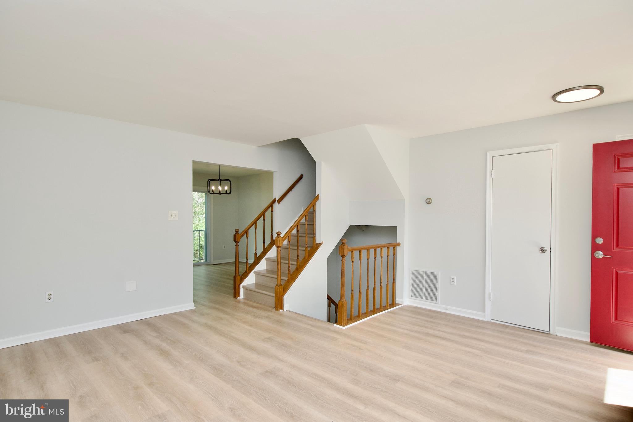 WASHINGTON SQUARE - Residential Lease