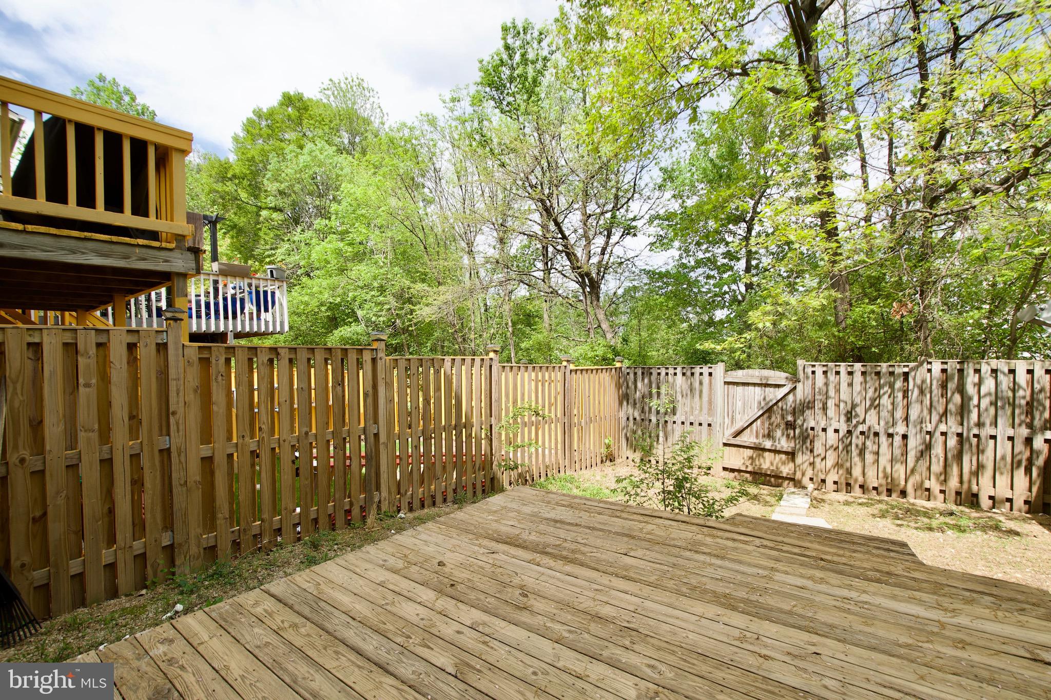 WASHINGTON SQUARE - Residential Lease