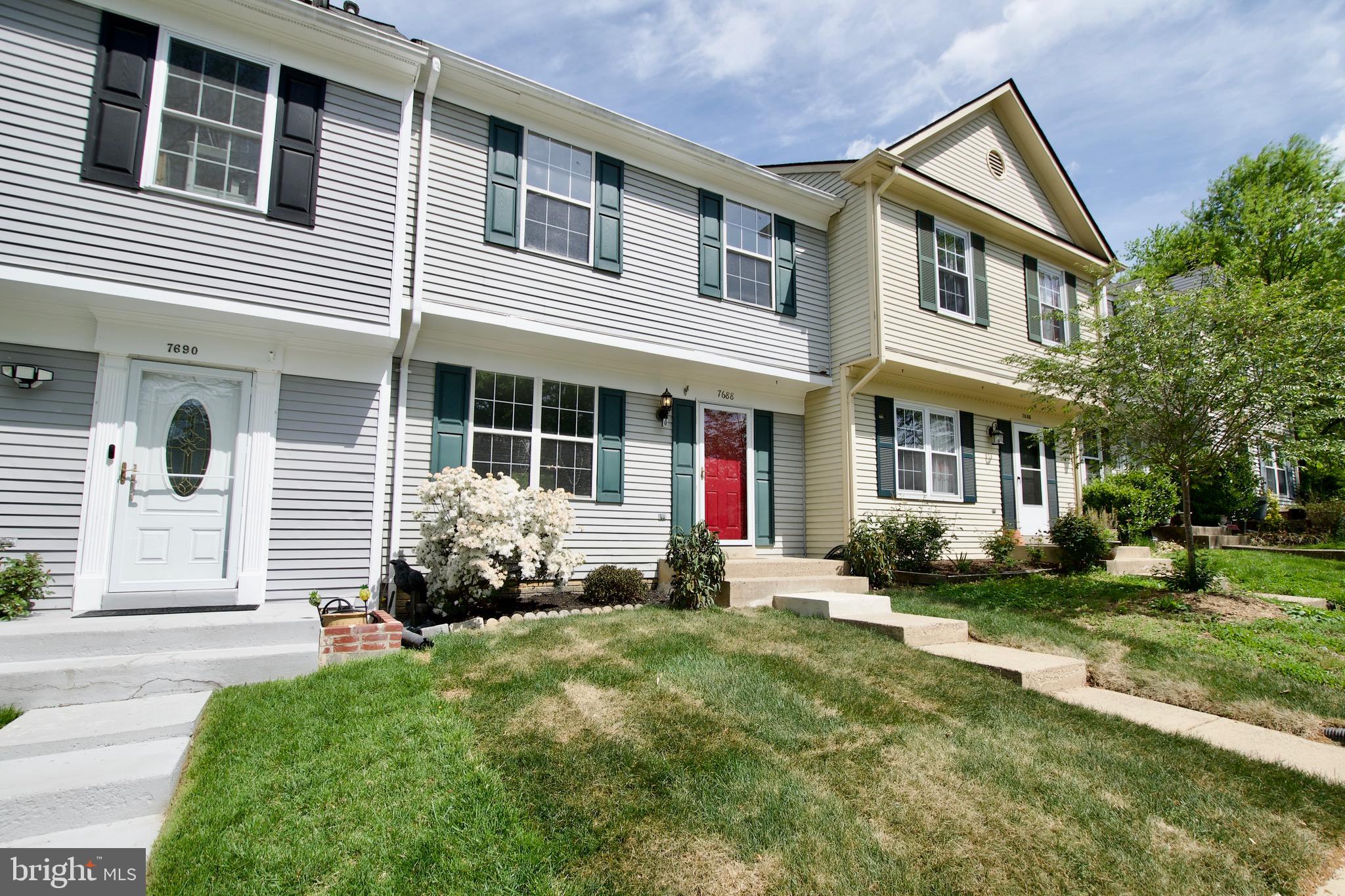 WASHINGTON SQUARE - Residential Lease