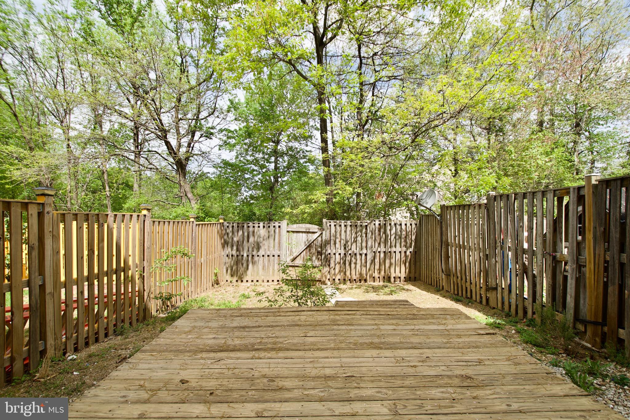 WASHINGTON SQUARE - Residential Lease